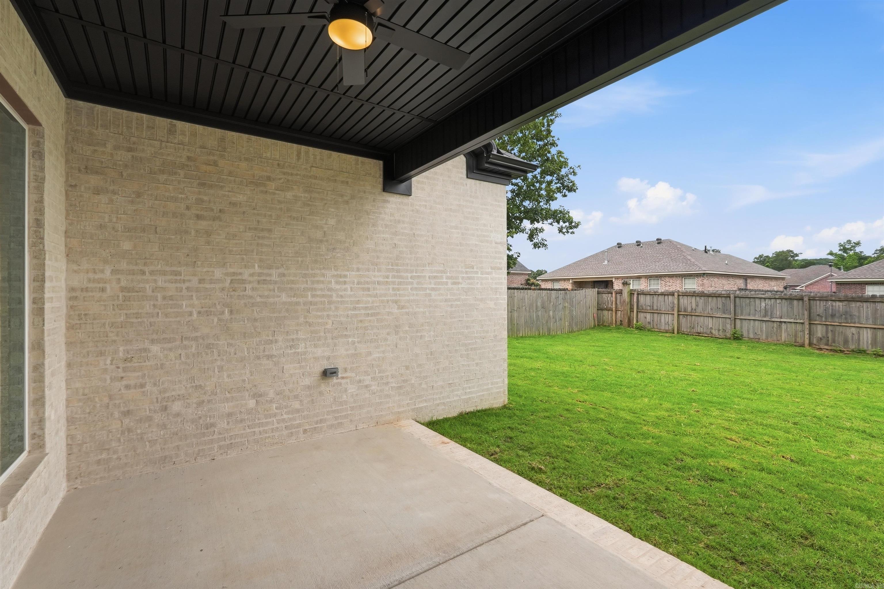 110 Sanibel Circle Property Photo 38