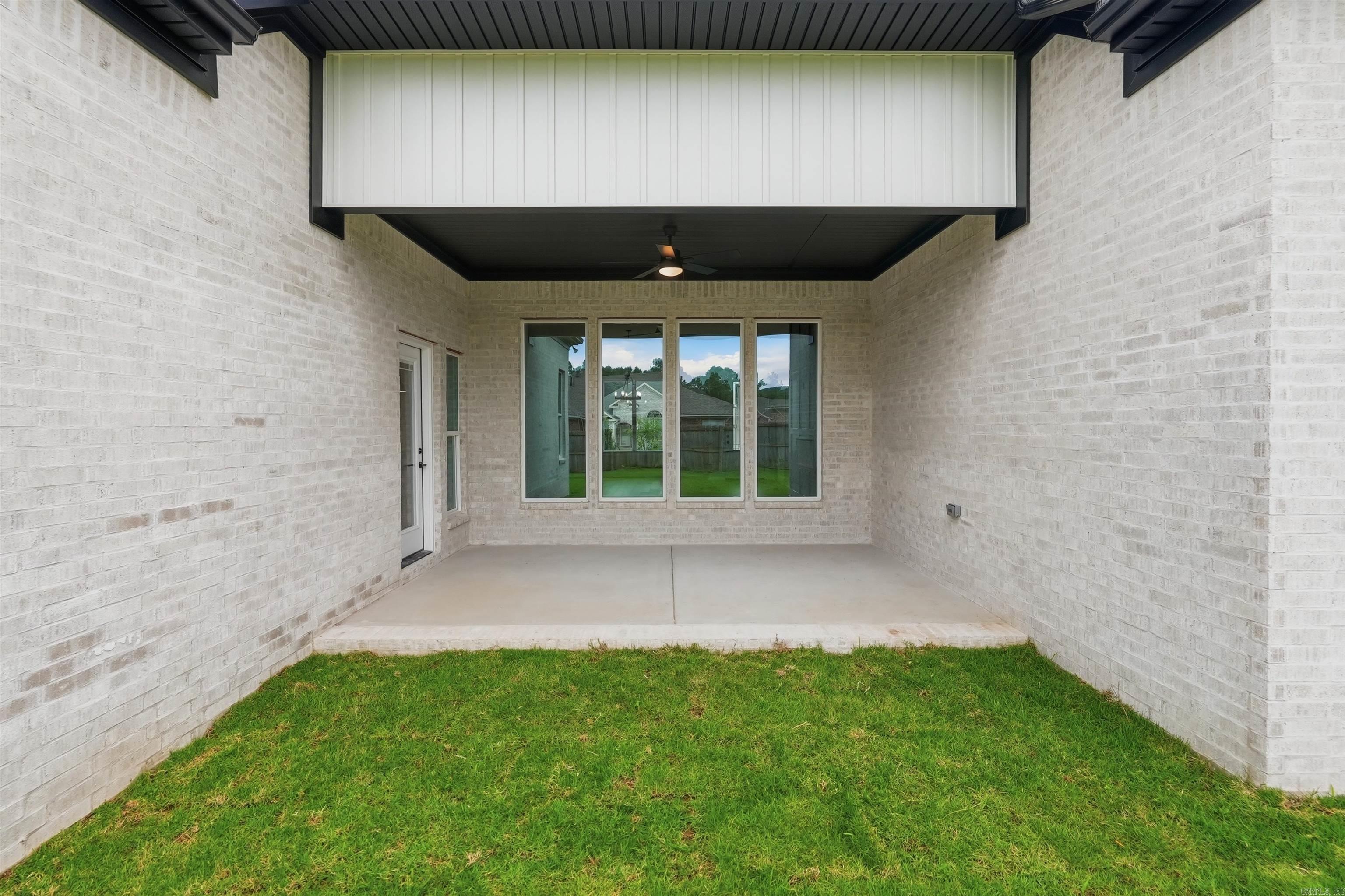 110 Sanibel Circle Property Photo 39