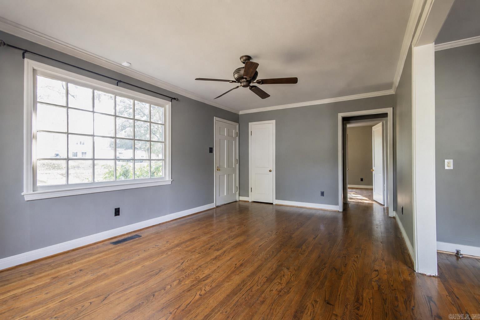 6710 Kavanaugh Pl Property Photo 3