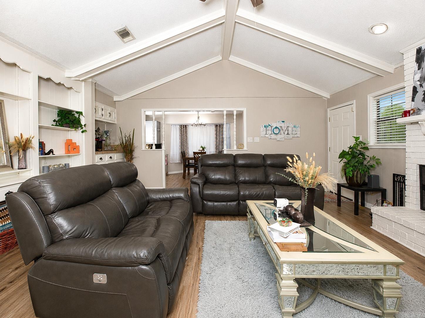 7807 Summerhill Dr. Property Photo 4