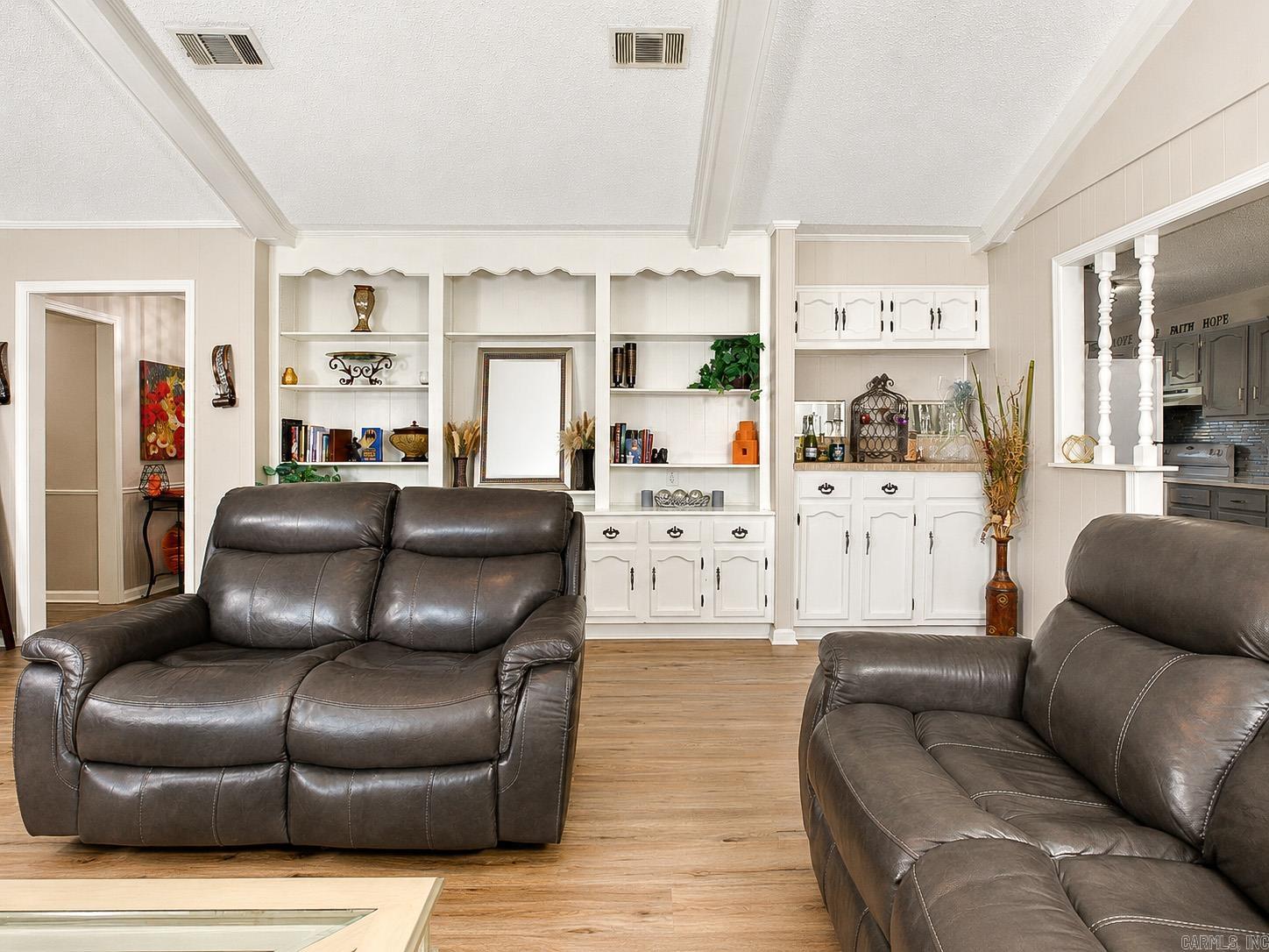 7807 Summerhill Dr. Property Photo 5