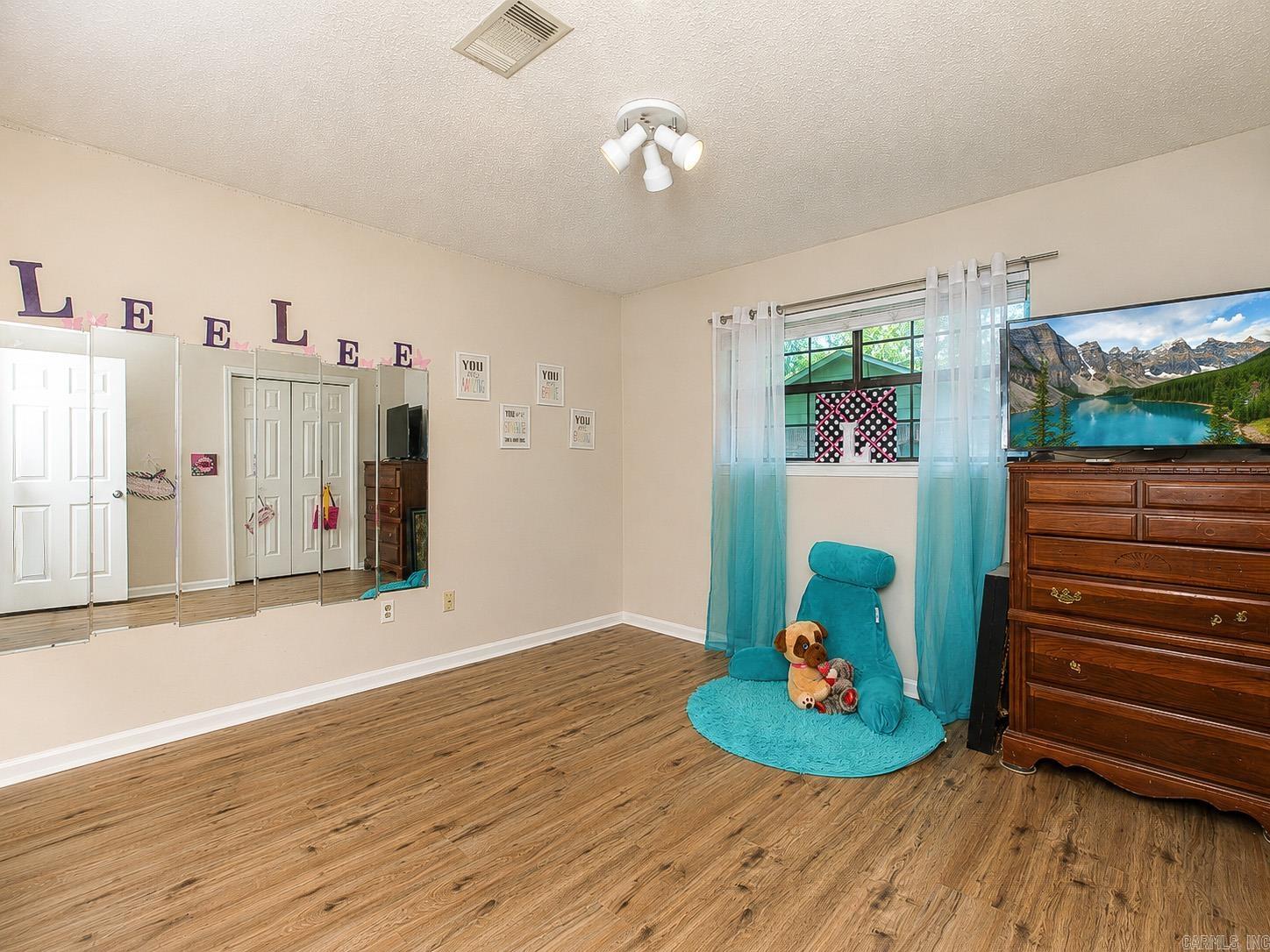 7807 Summerhill Dr. Property Photo 22