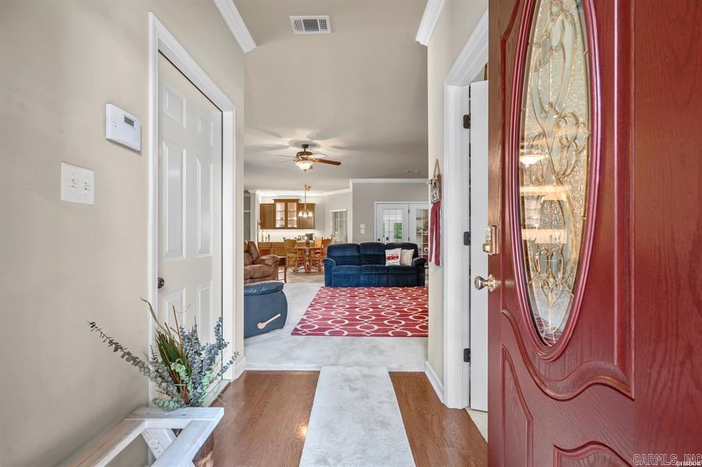 166 Mapleleaf Circle Property Photo 4