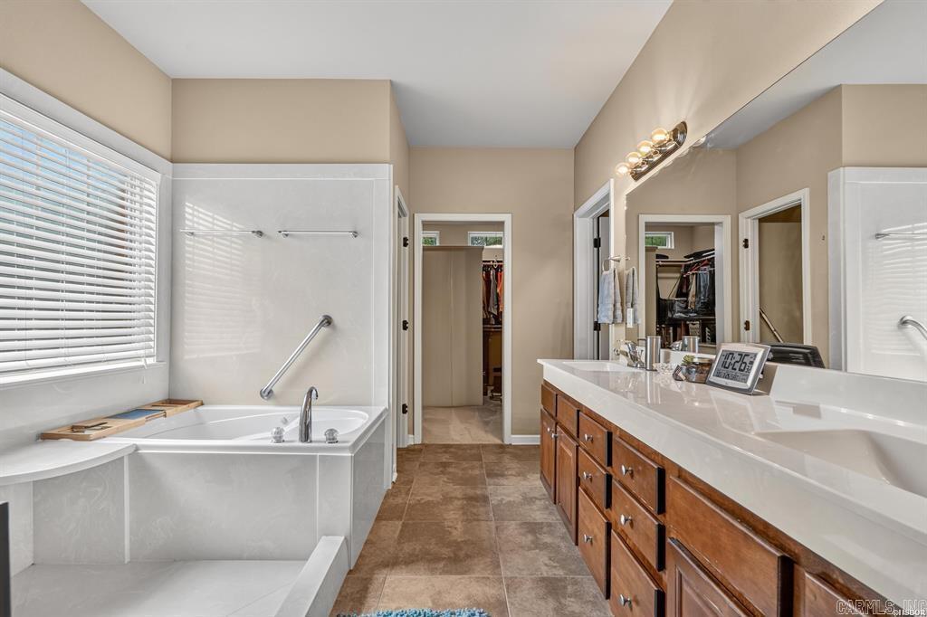 166 Mapleleaf Circle Property Photo 33