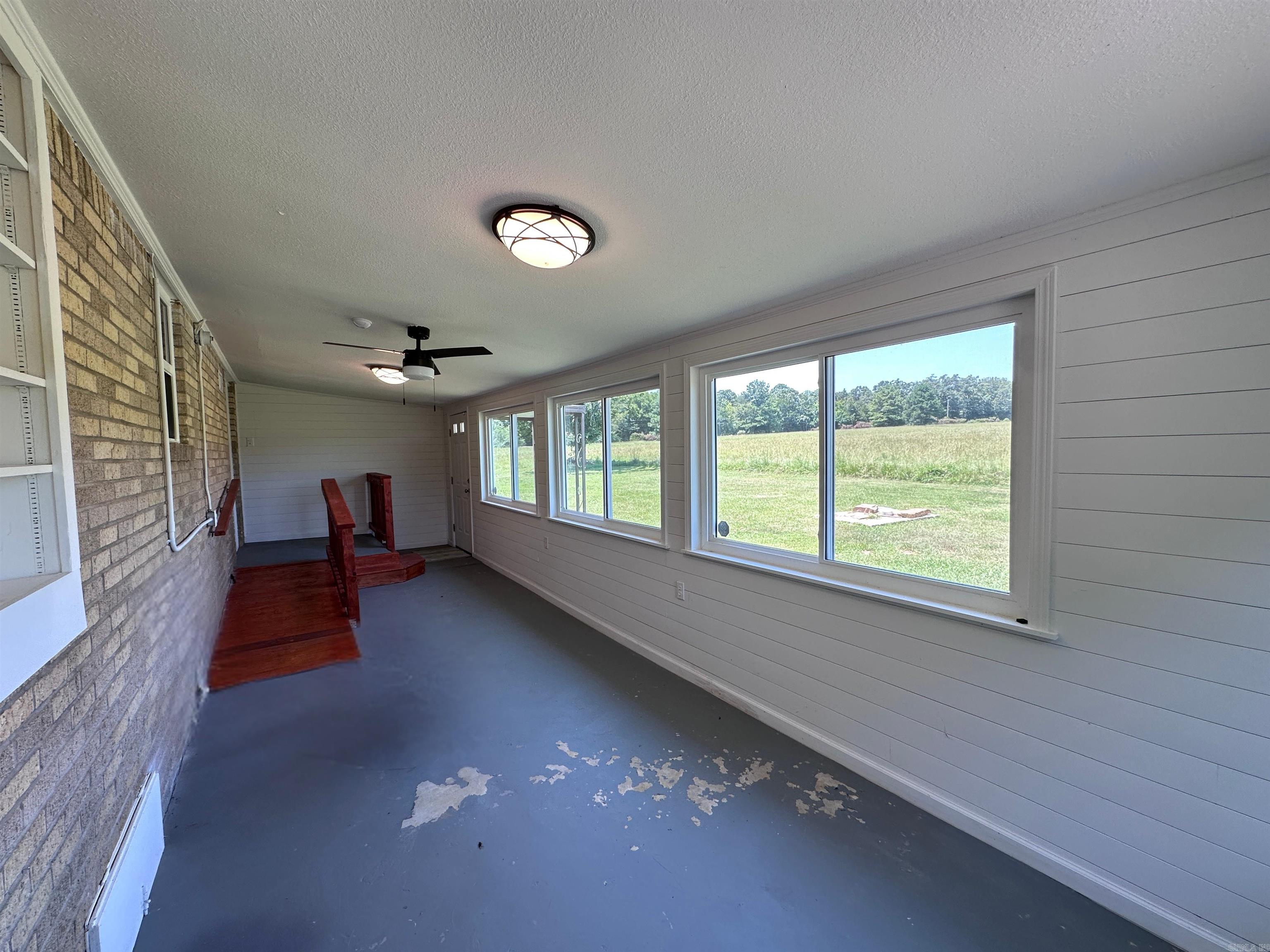 403 Hwy 285 E Property Photo 20