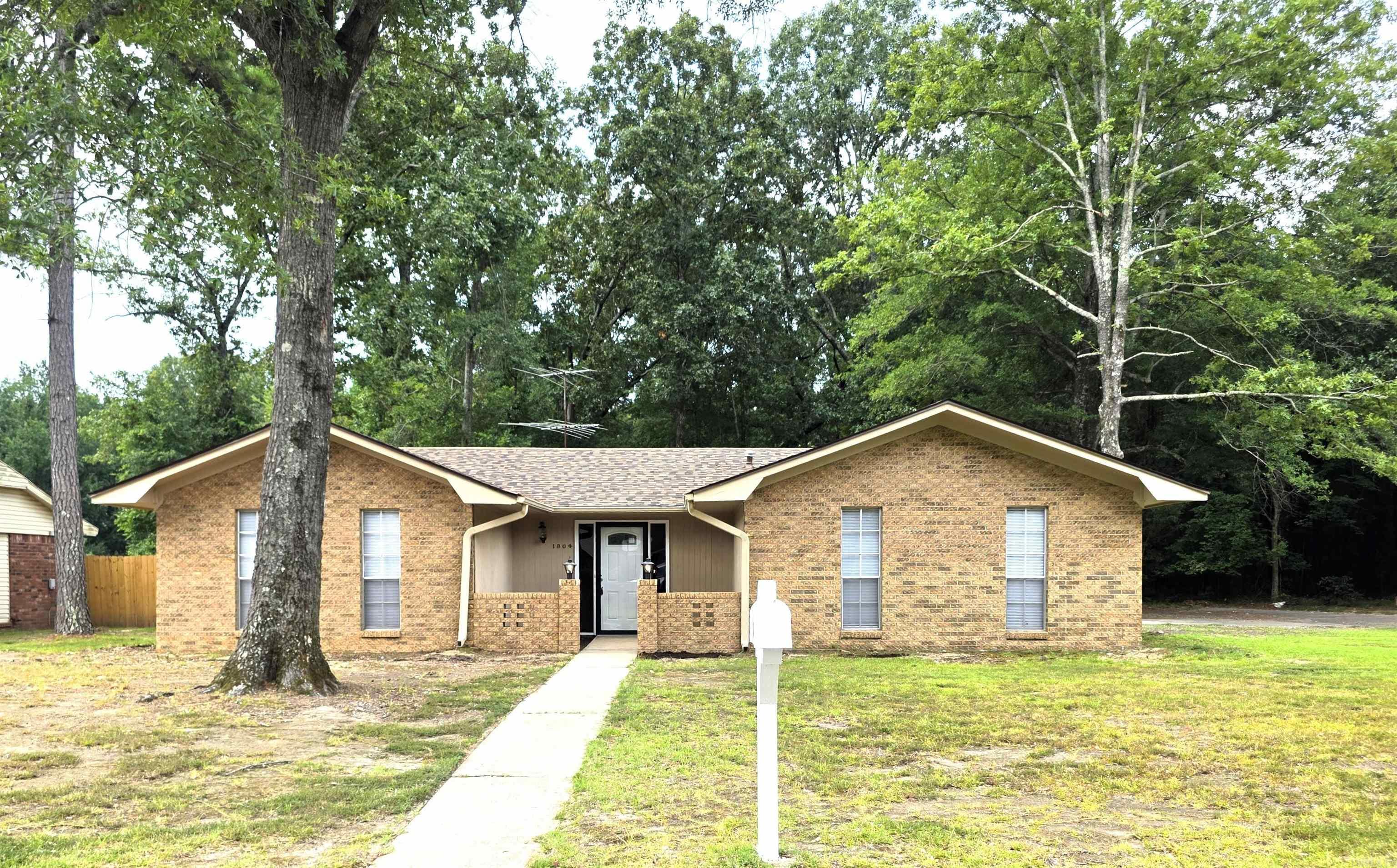1304 Blackhawk Ridge Property Photo 1