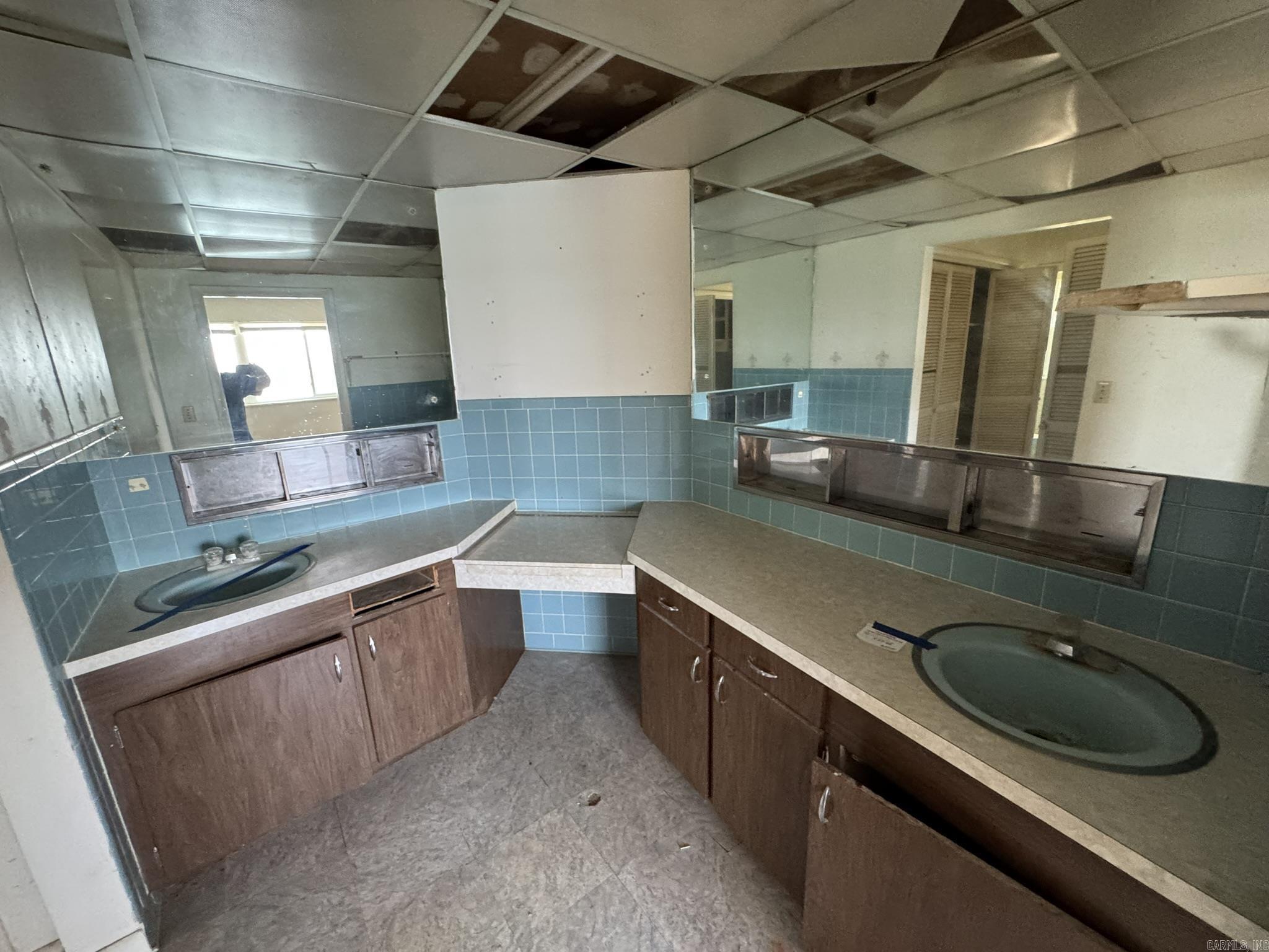 17 Cr 830 Property Photo 8