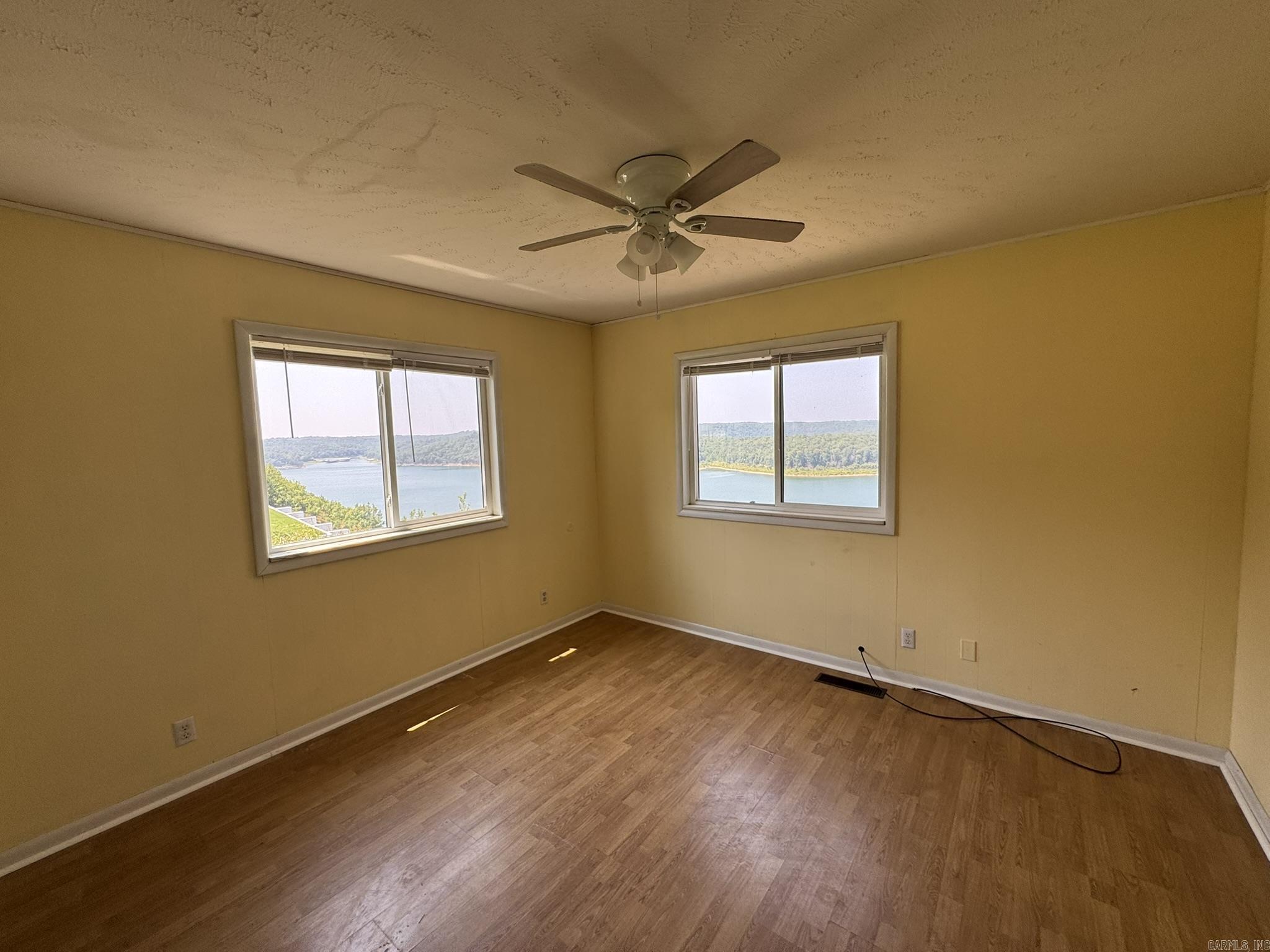 17 Cr 830 Property Photo 14
