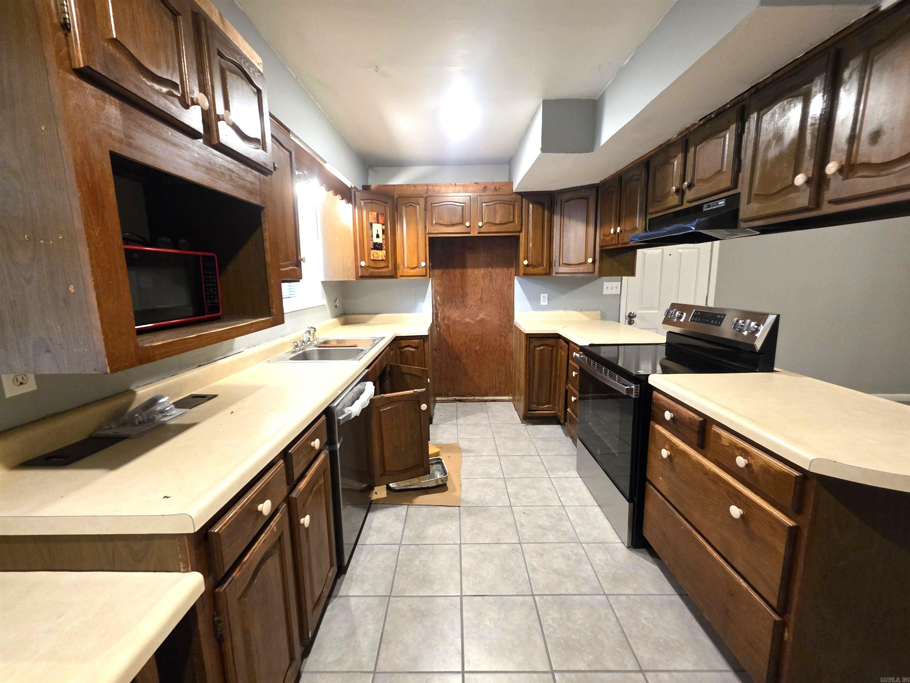 1503 S Dakota Property Photo 4
