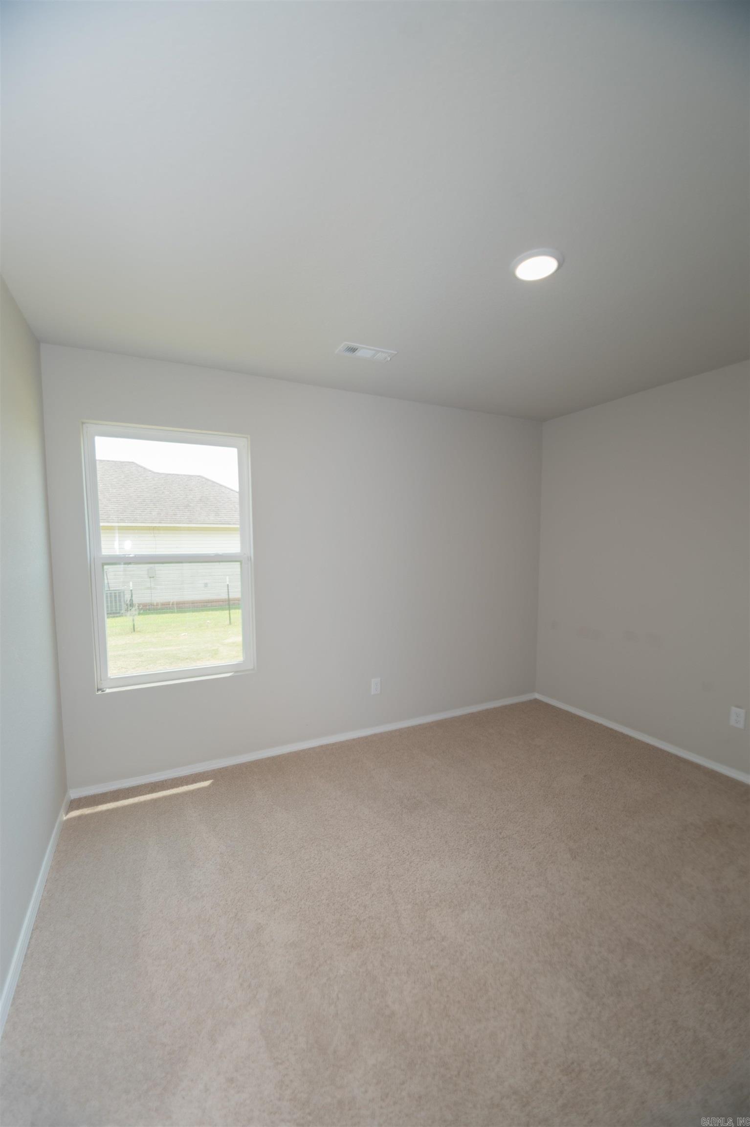 105 Williams Lane Property Photo 10