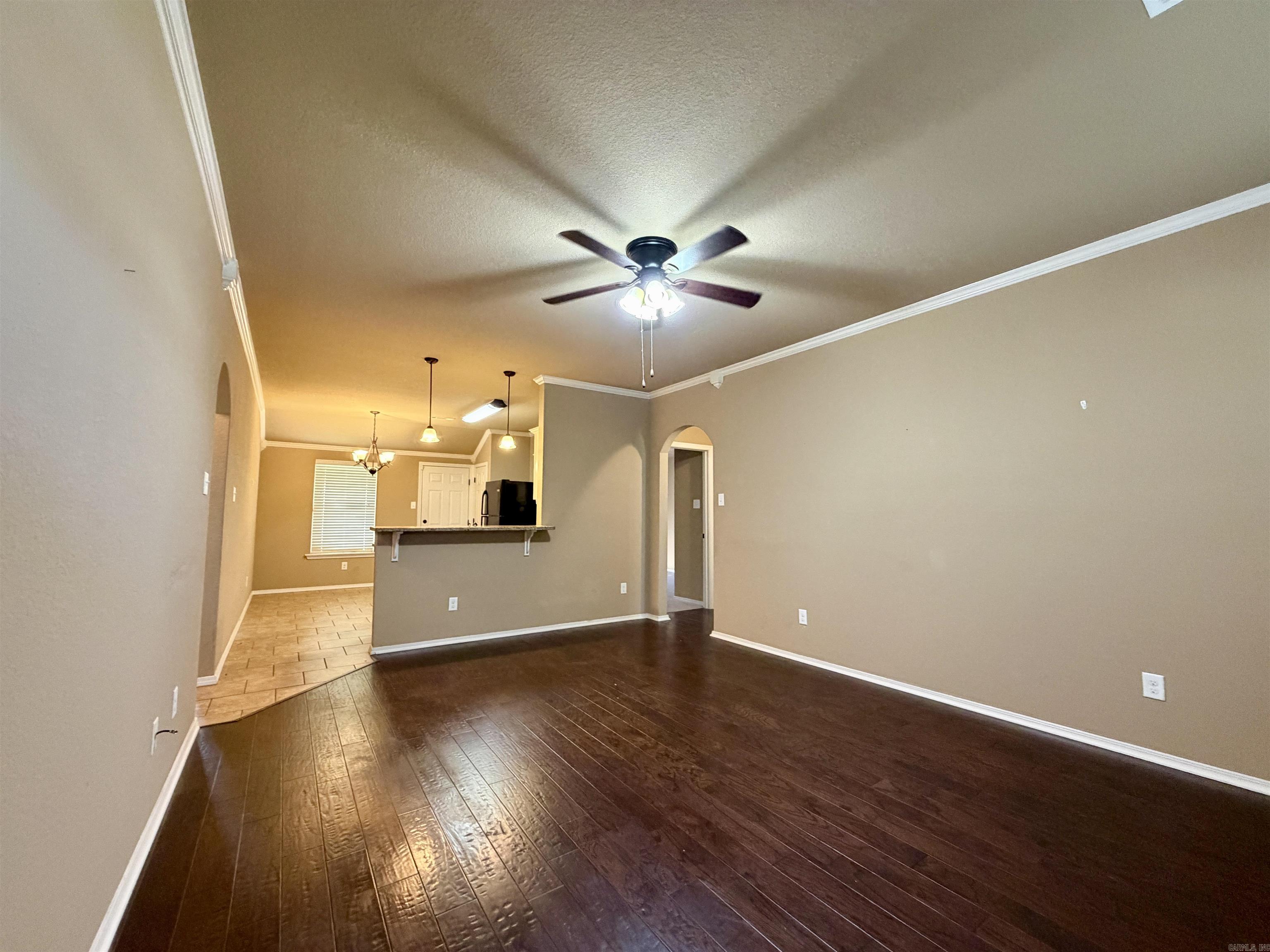 11025 Denton Road Property Photo 3