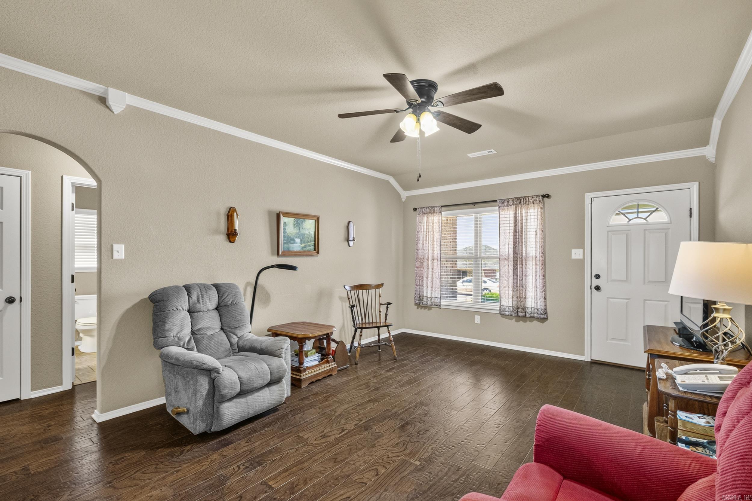 11025 Denton Road Property Photo 6
