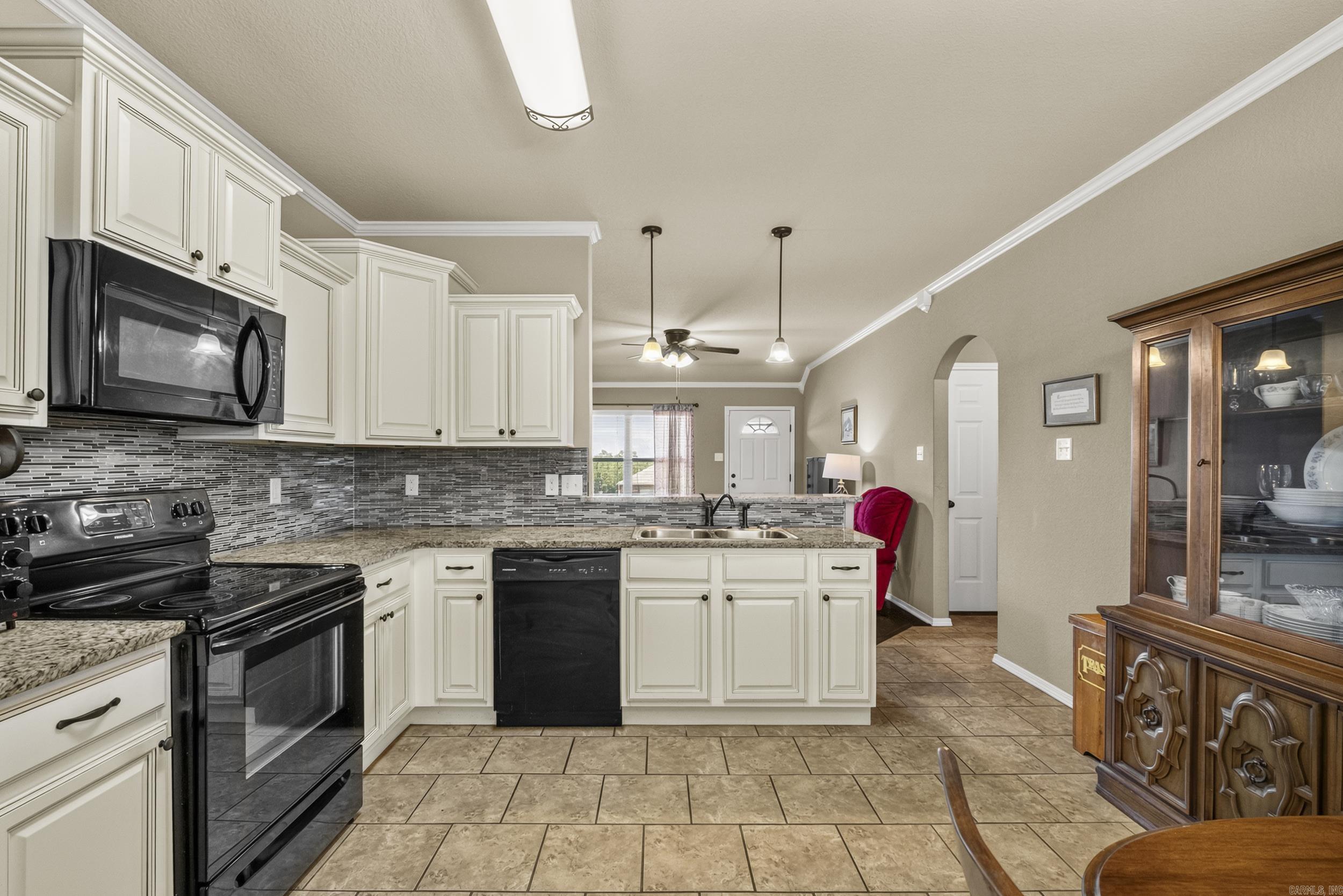 11025 Denton Road Property Photo 12