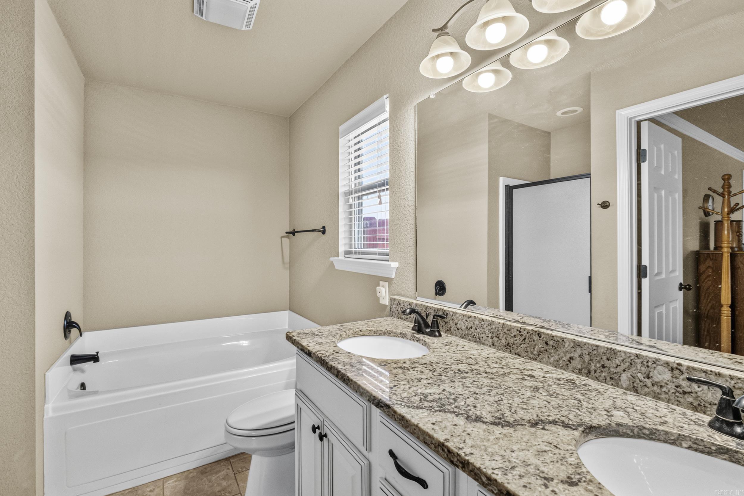 11025 Denton Road Property Photo 16
