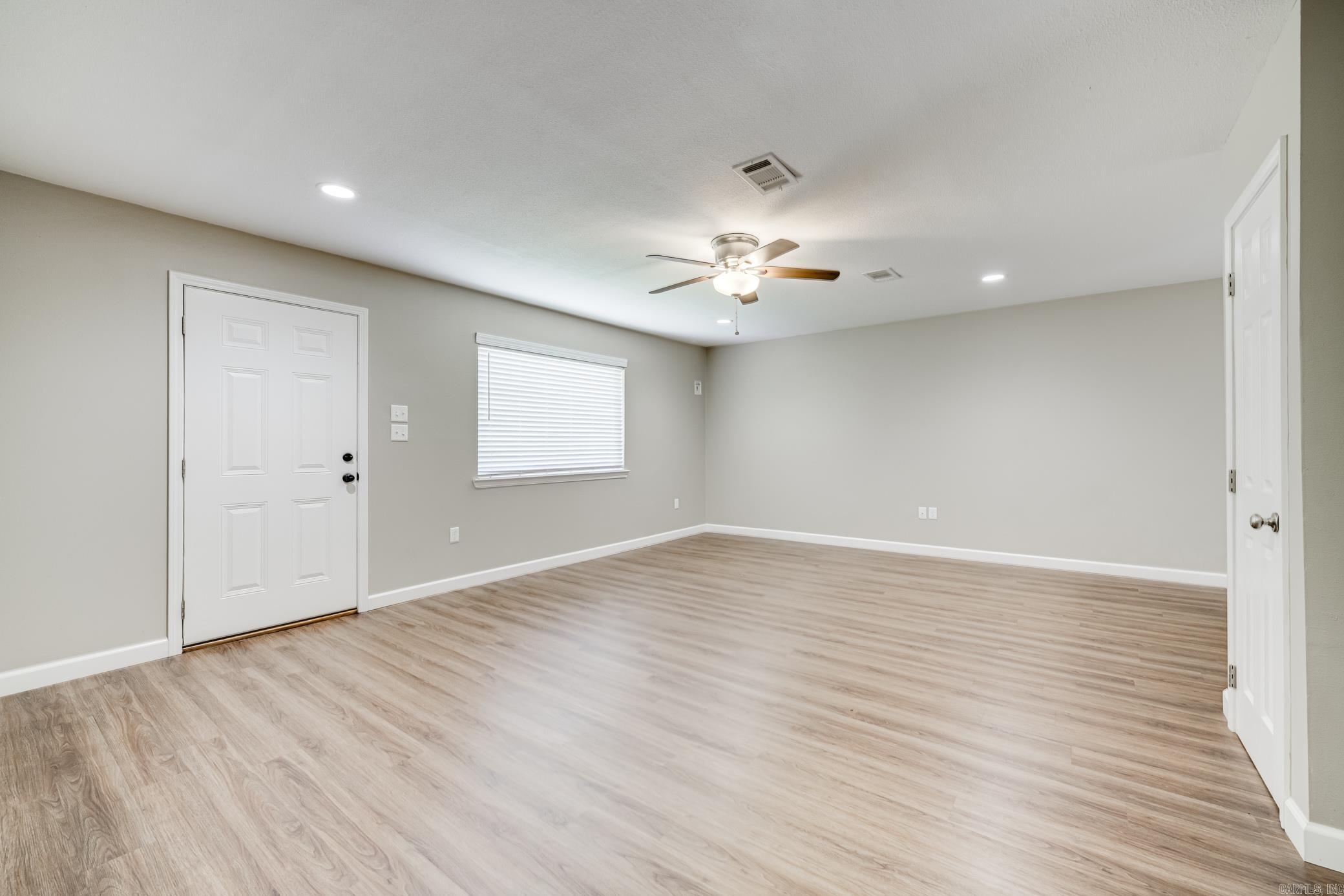 2114 Arkansas Avenue Property Photo 6
