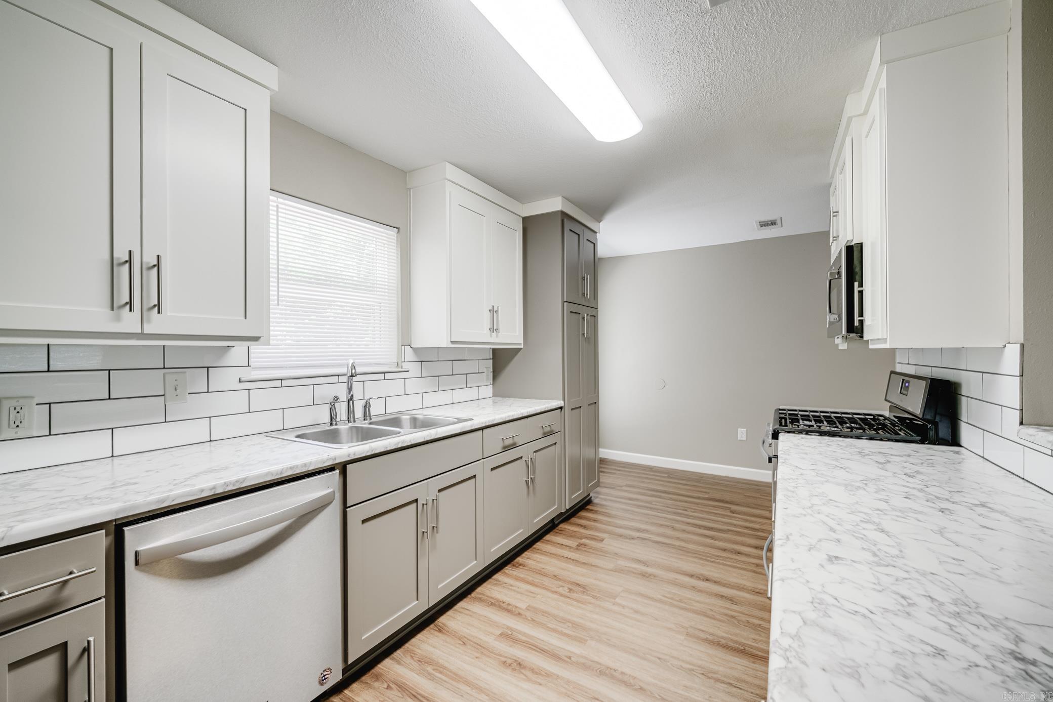 2114 Arkansas Avenue Property Photo 11