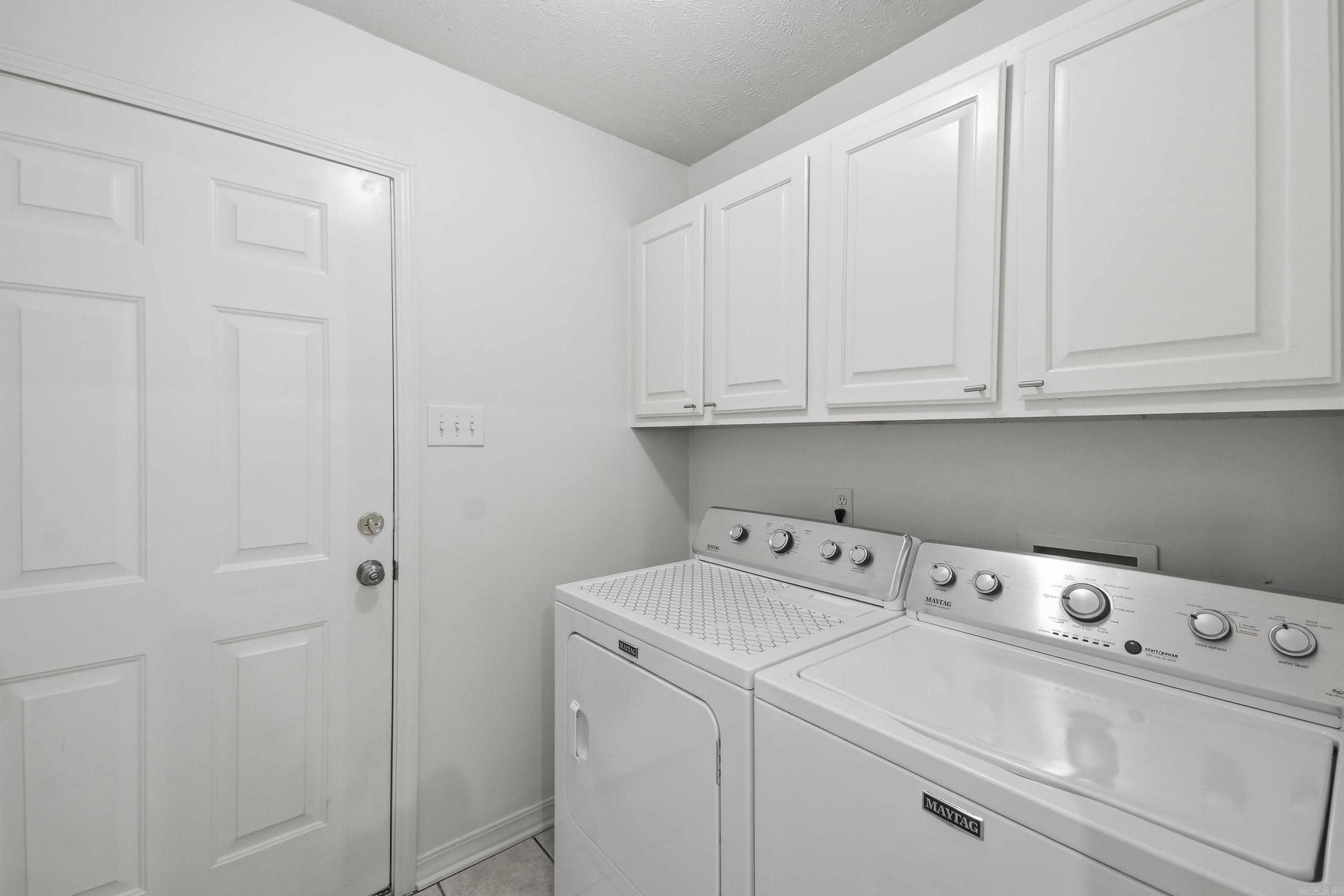 431 Bernard Drive Property Photo 19