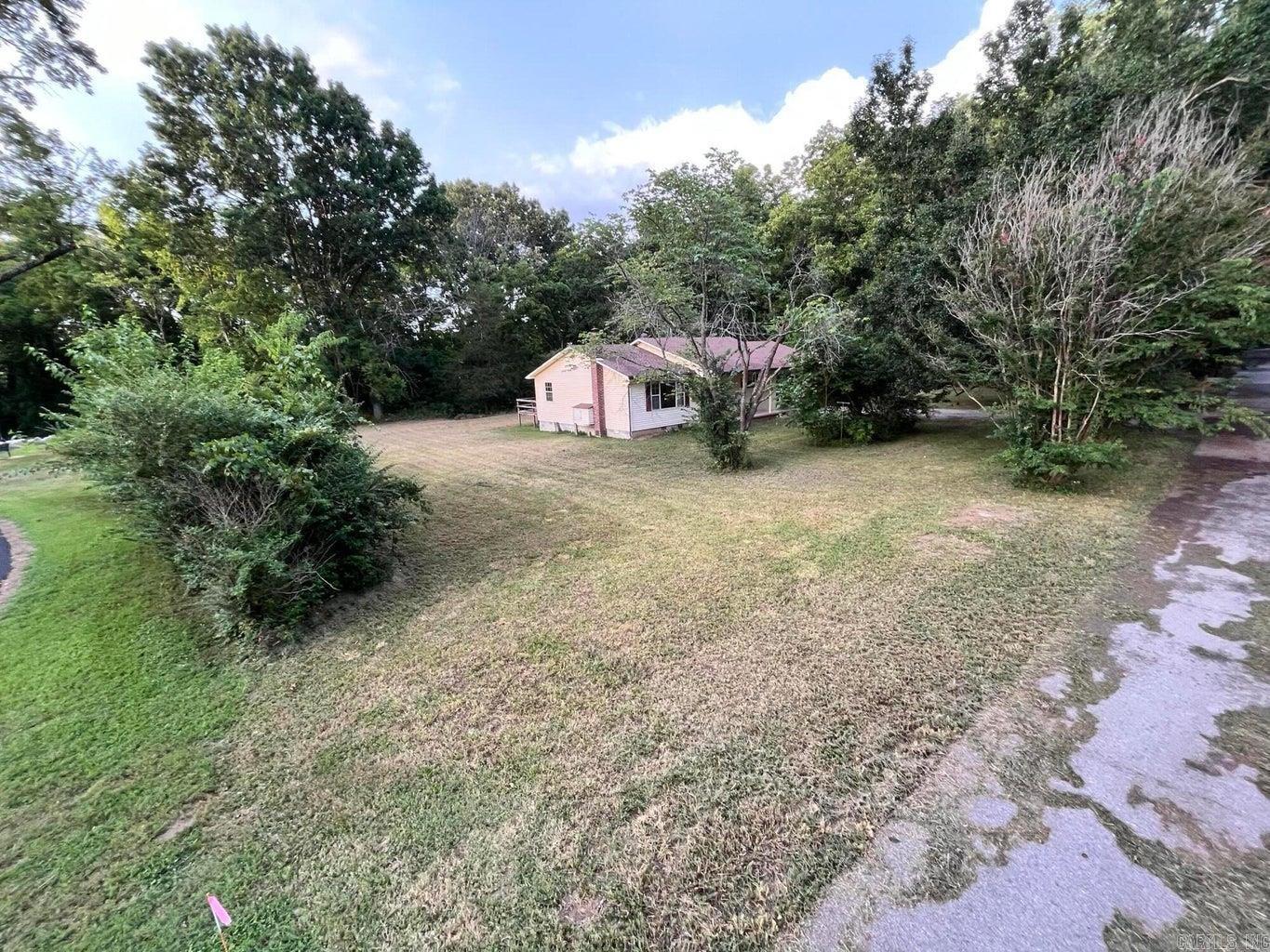 75 Moore Avenue Property Photo 11