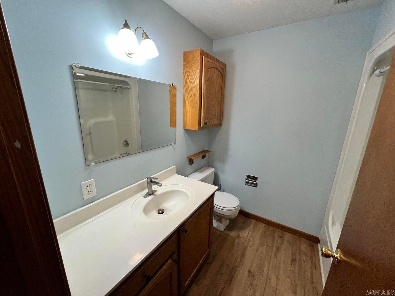 75 Moore Avenue Property Photo 26