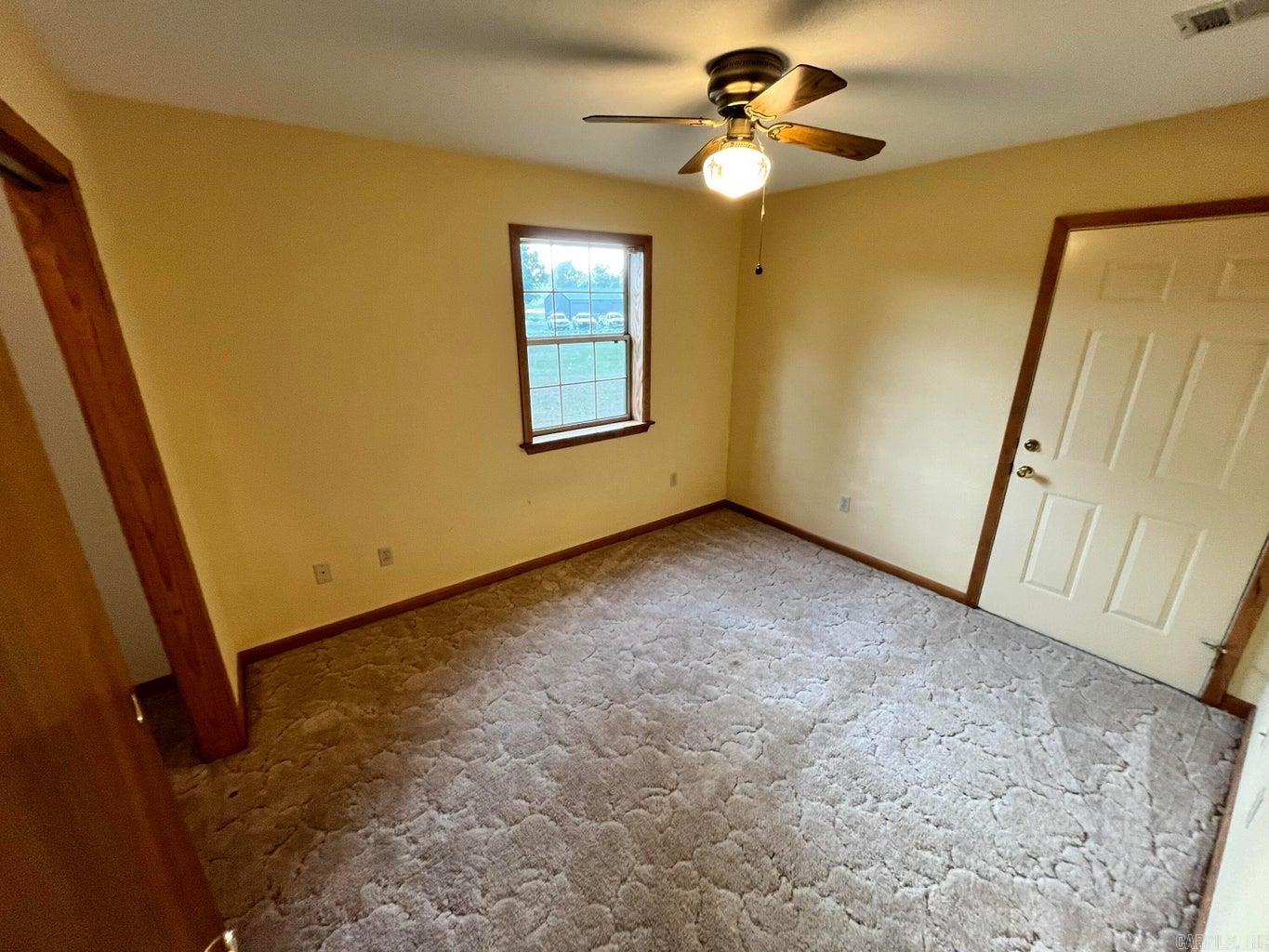 75 Moore Avenue Property Photo 29