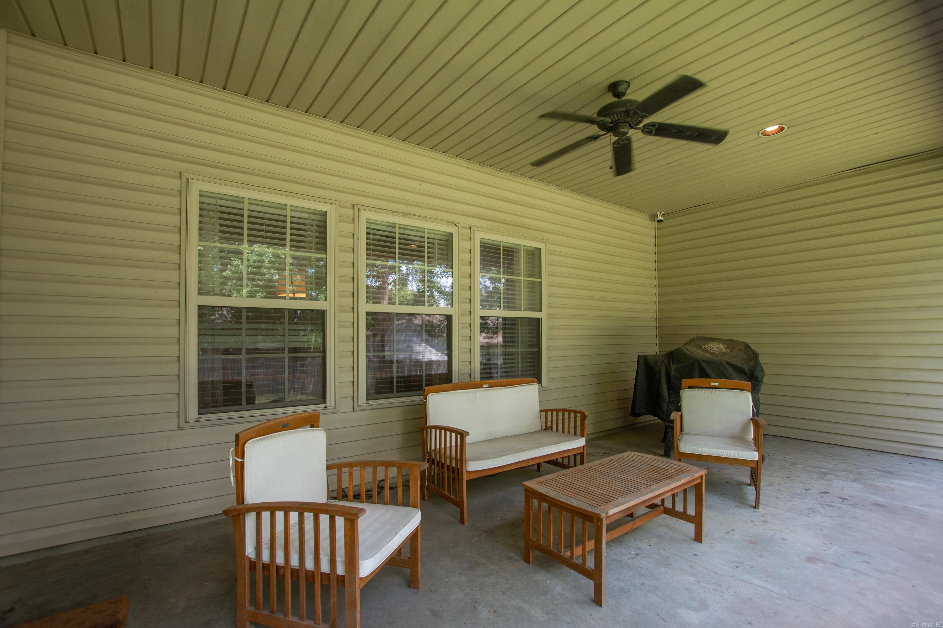 2746 Westbury Drive Property Photo 30