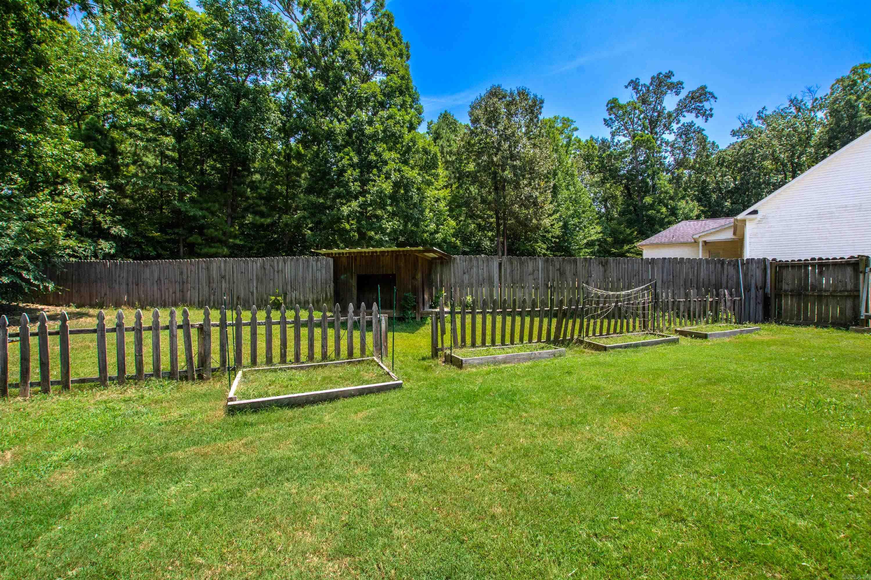 2746 Westbury Drive Property Photo 37