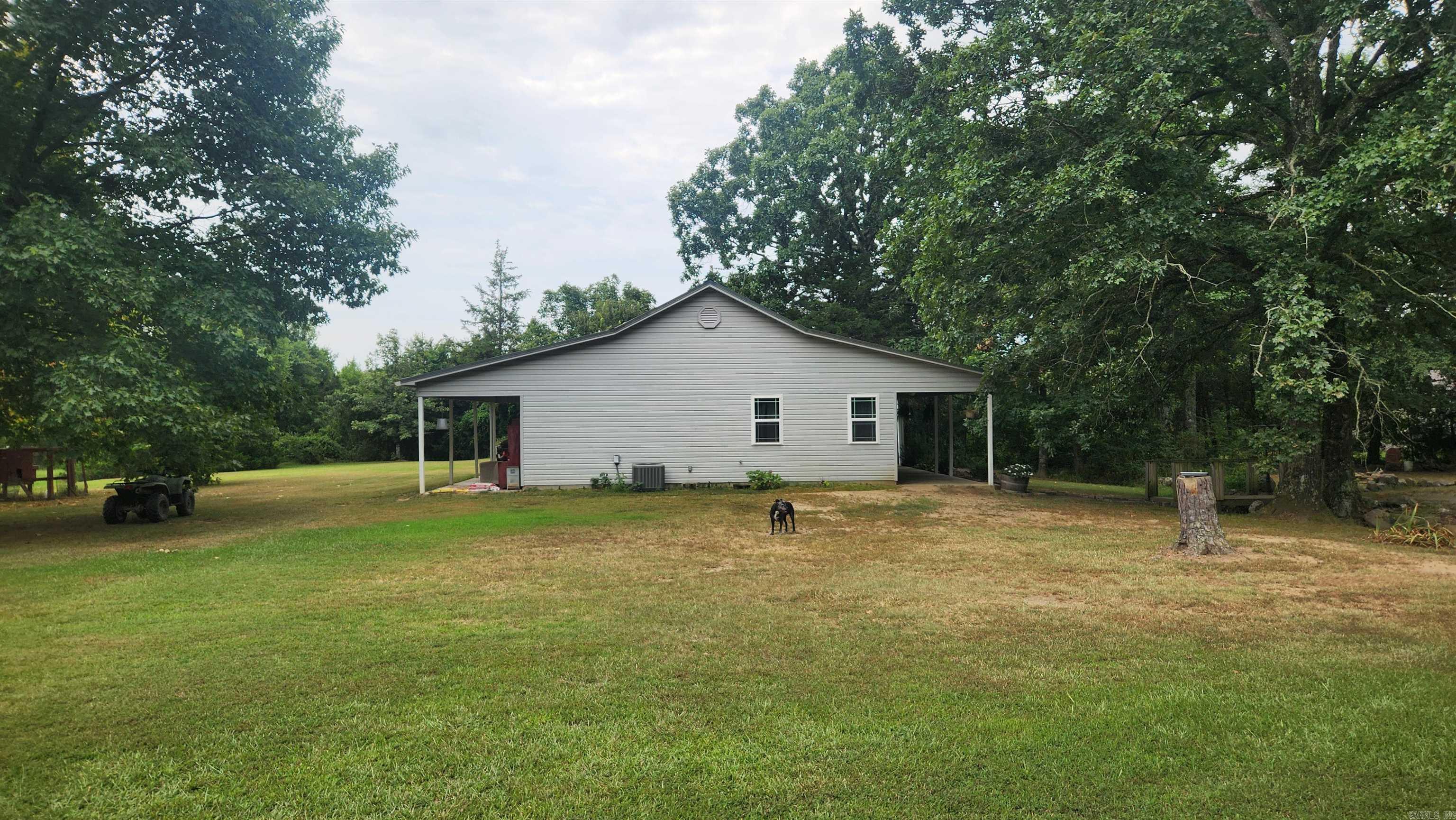 91 Michael Lane Property Photo 25