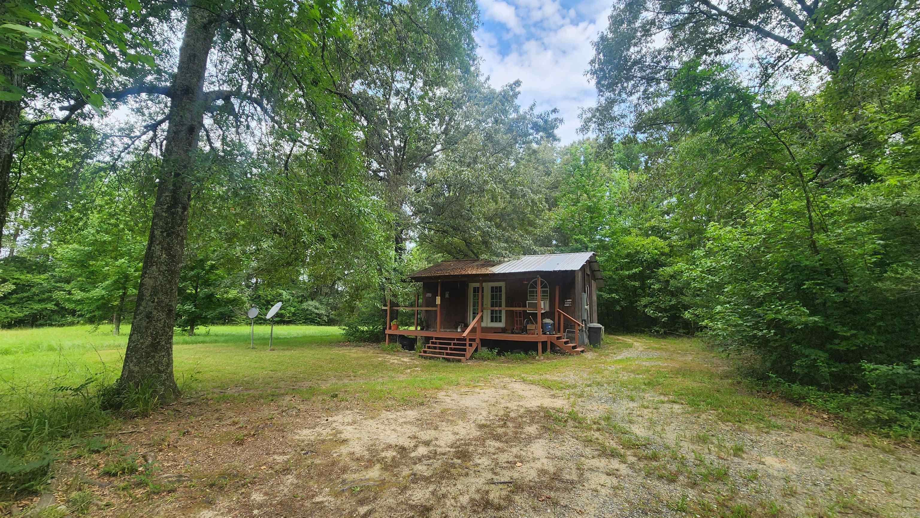 91 Michael Lane Property Photo 33