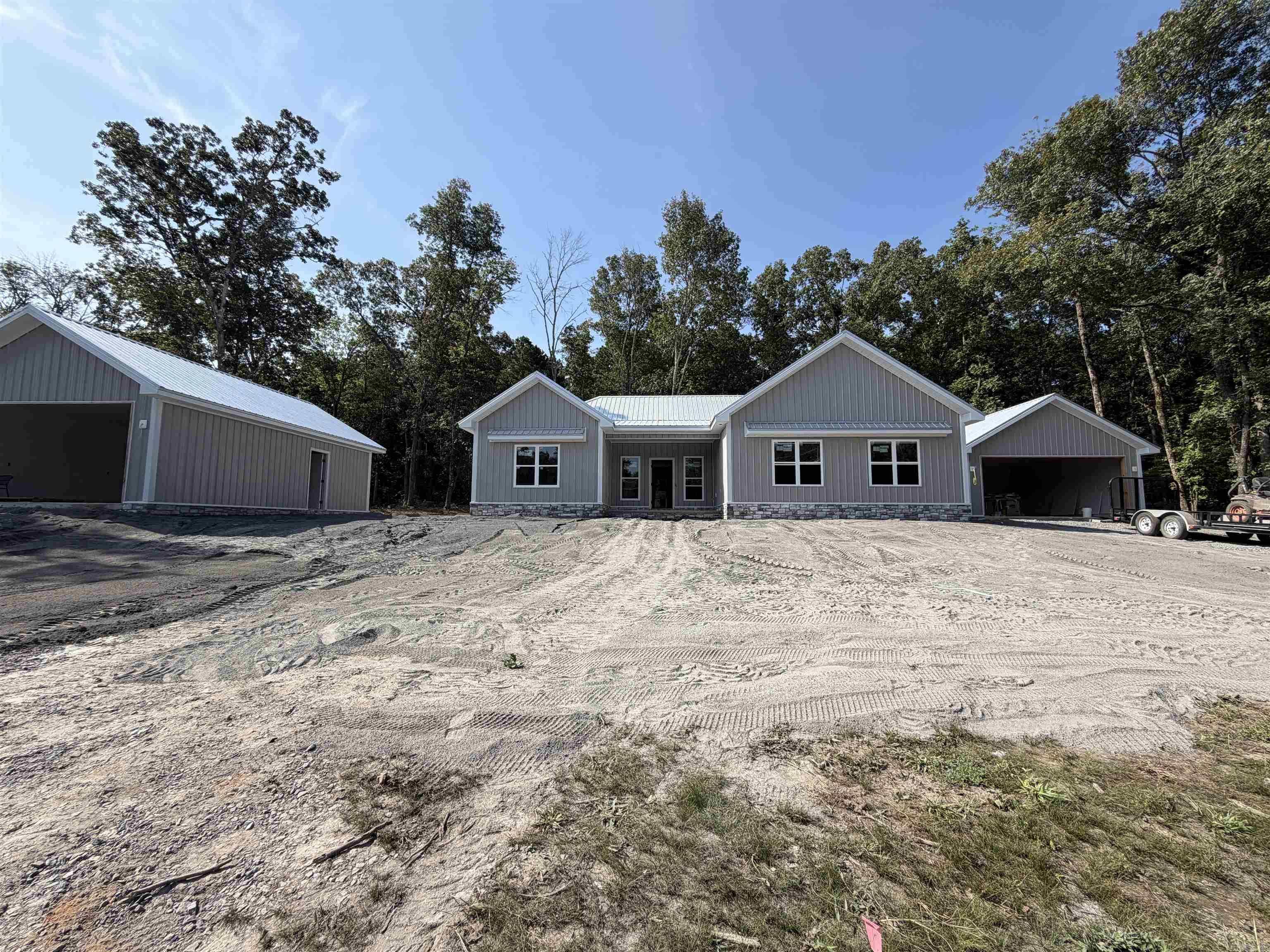 135 Red Fox Property Photo 2