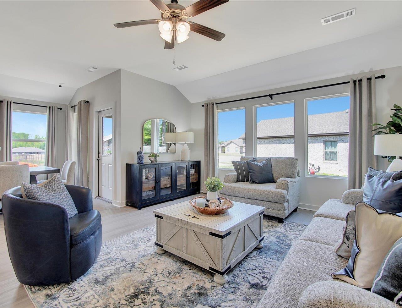53 Wolfsbridge Loop Property Photo 20