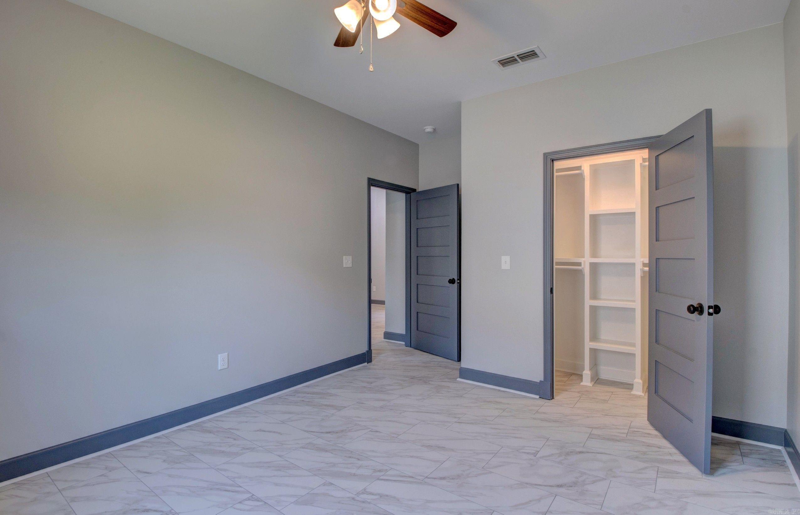 14 Oxford Run Court Property Photo 26