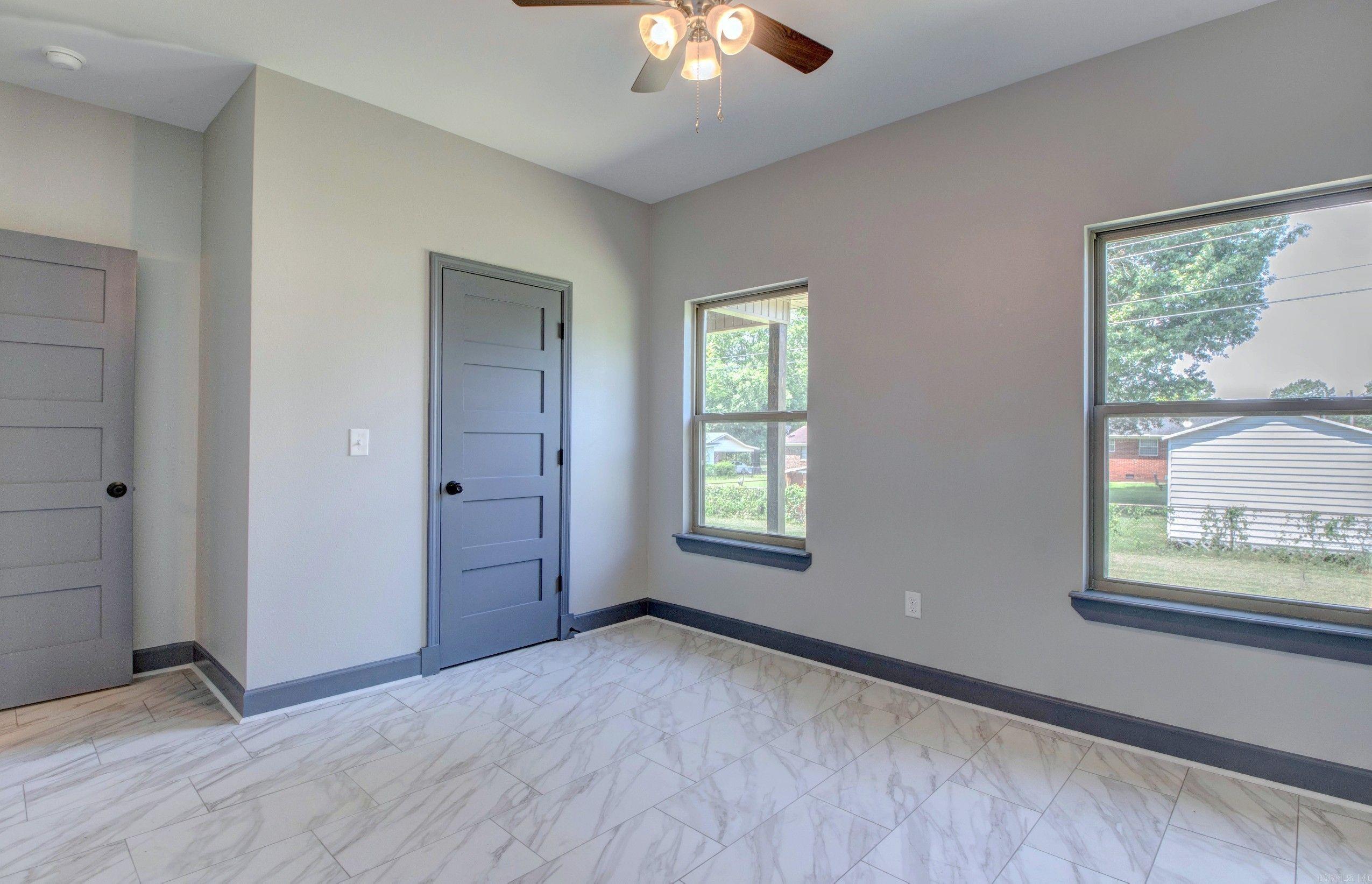 14 Oxford Run Court Property Photo 29
