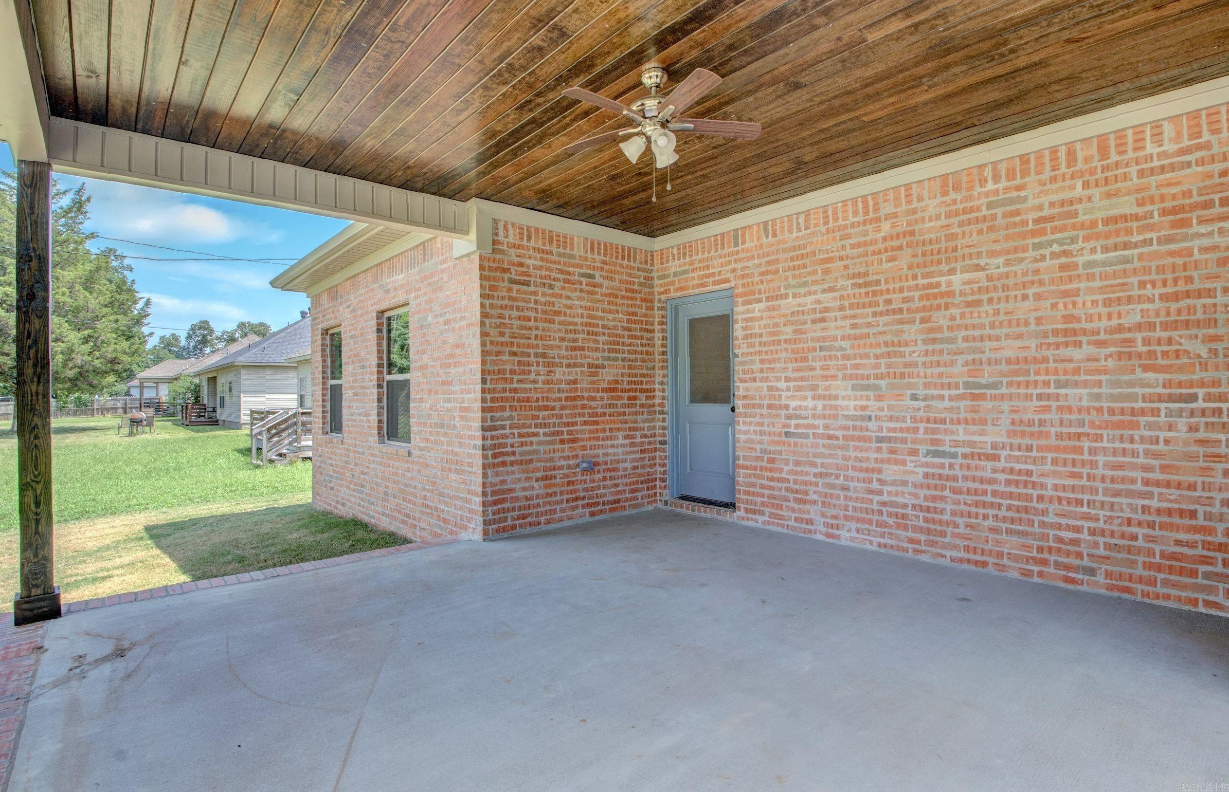 14 Oxford Run Court Property Photo 33