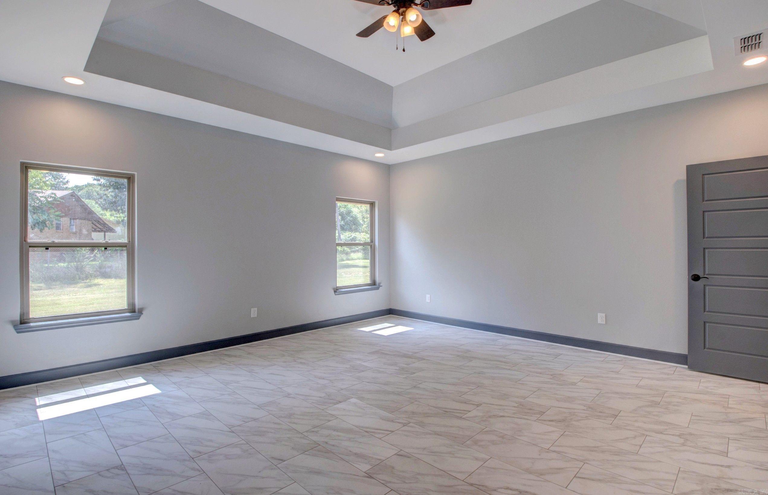 19 Oxford Run Court Property Photo 23