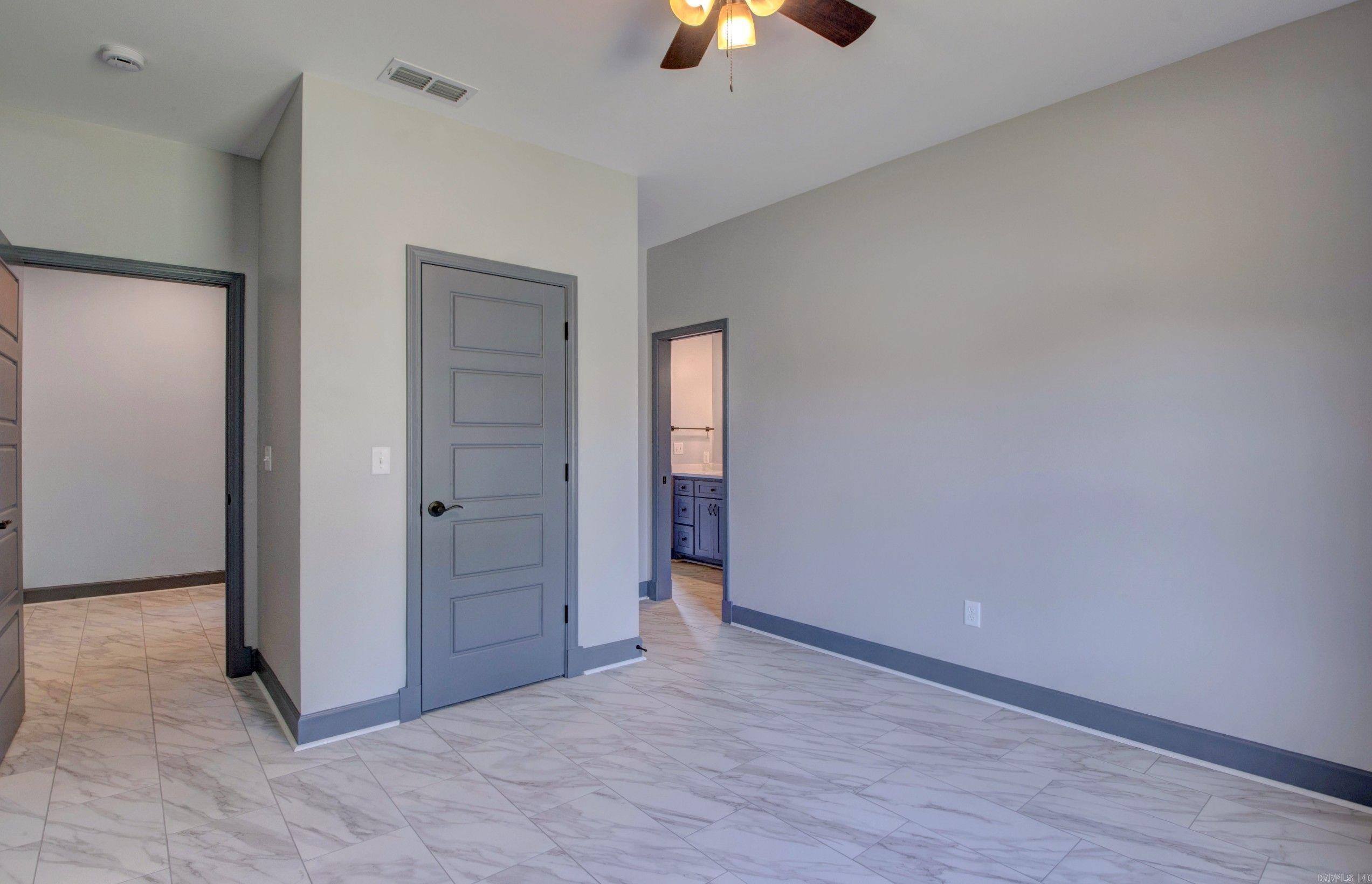 19 Oxford Run Court Property Photo 40