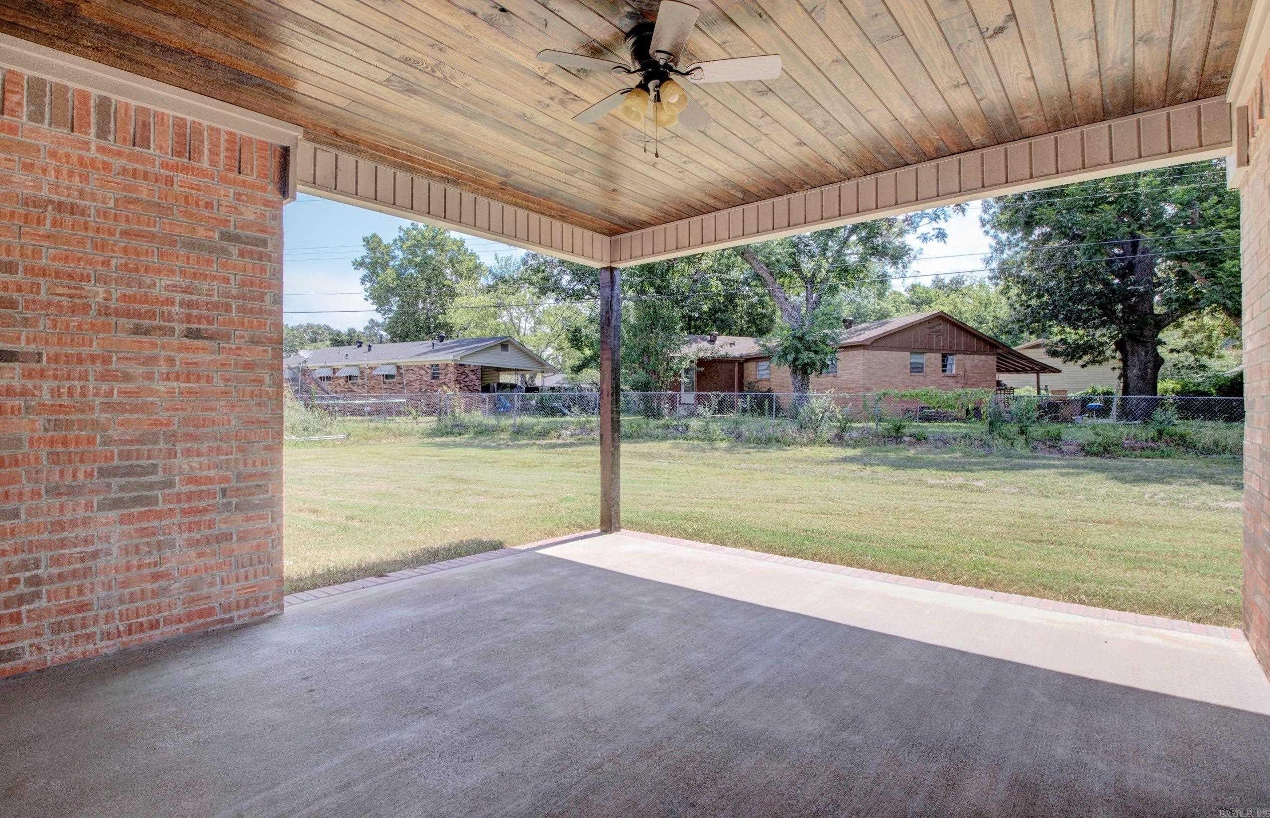 19 Oxford Run Court Property Photo 44
