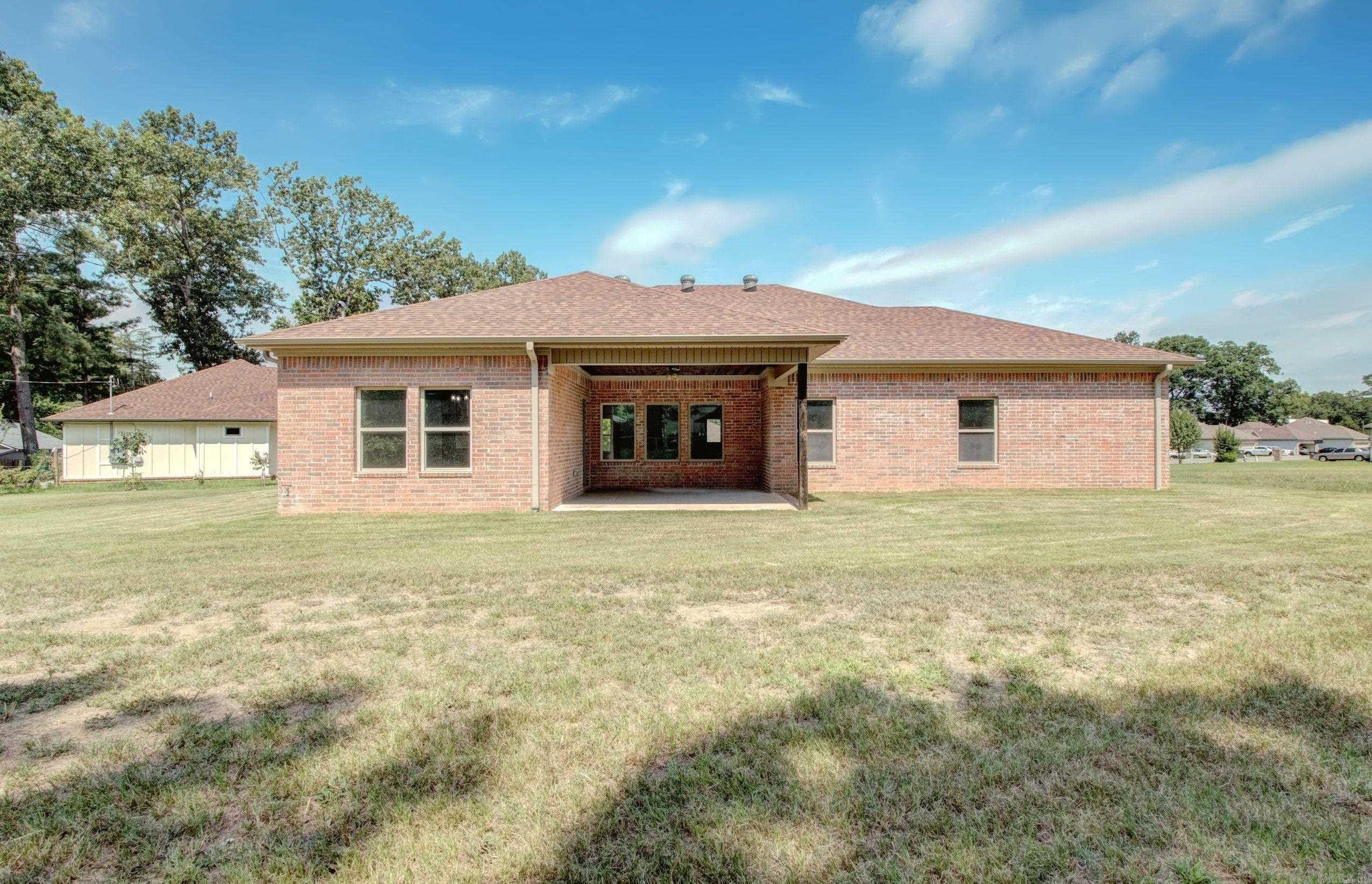 19 Oxford Run Court Property Photo 47