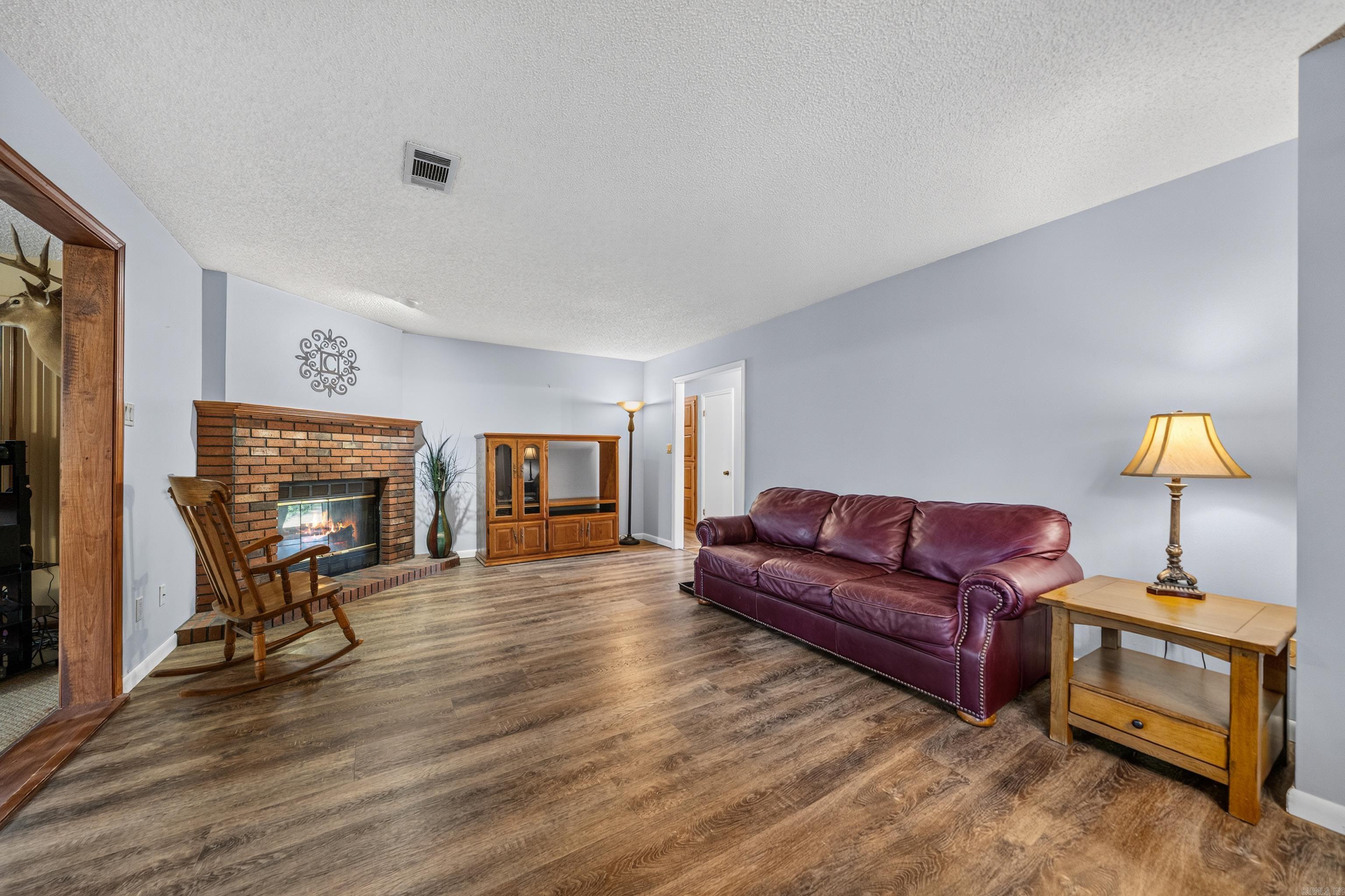 55 Alicante Road Property Photo 6