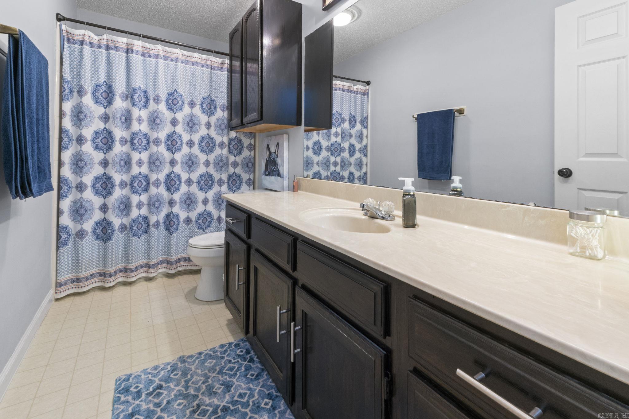8604 Yellow Oak Drive Property Photo 33