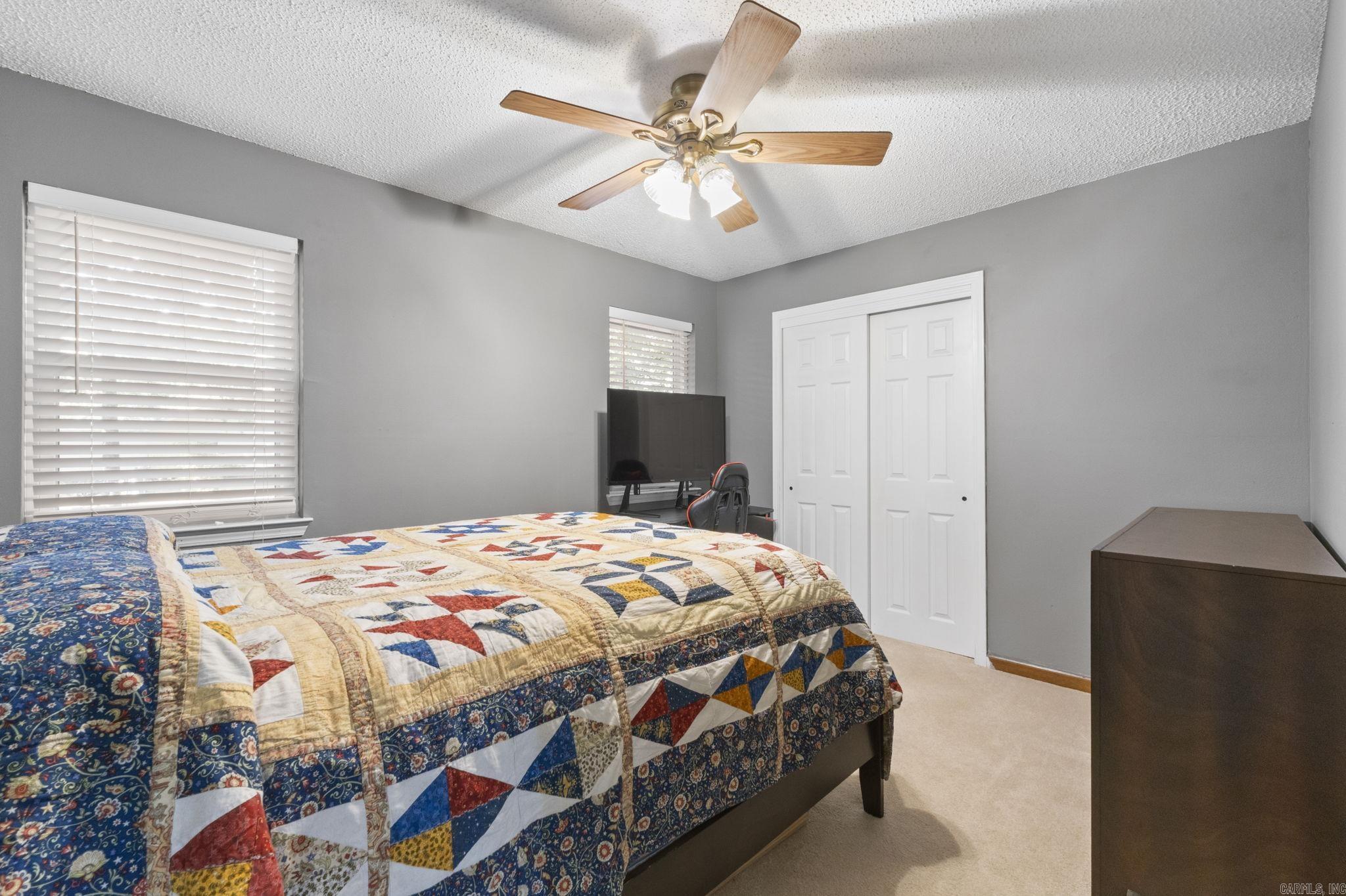 8604 Yellow Oak Drive Property Photo 34
