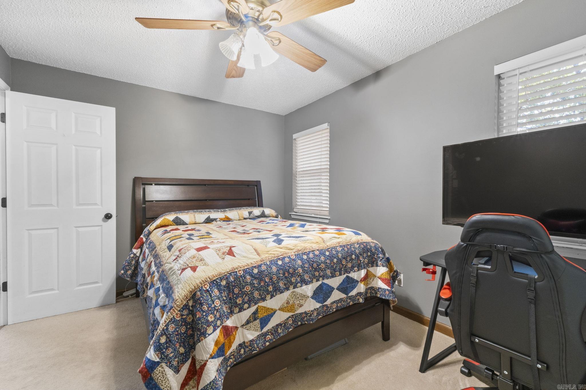 8604 Yellow Oak Drive Property Photo 35