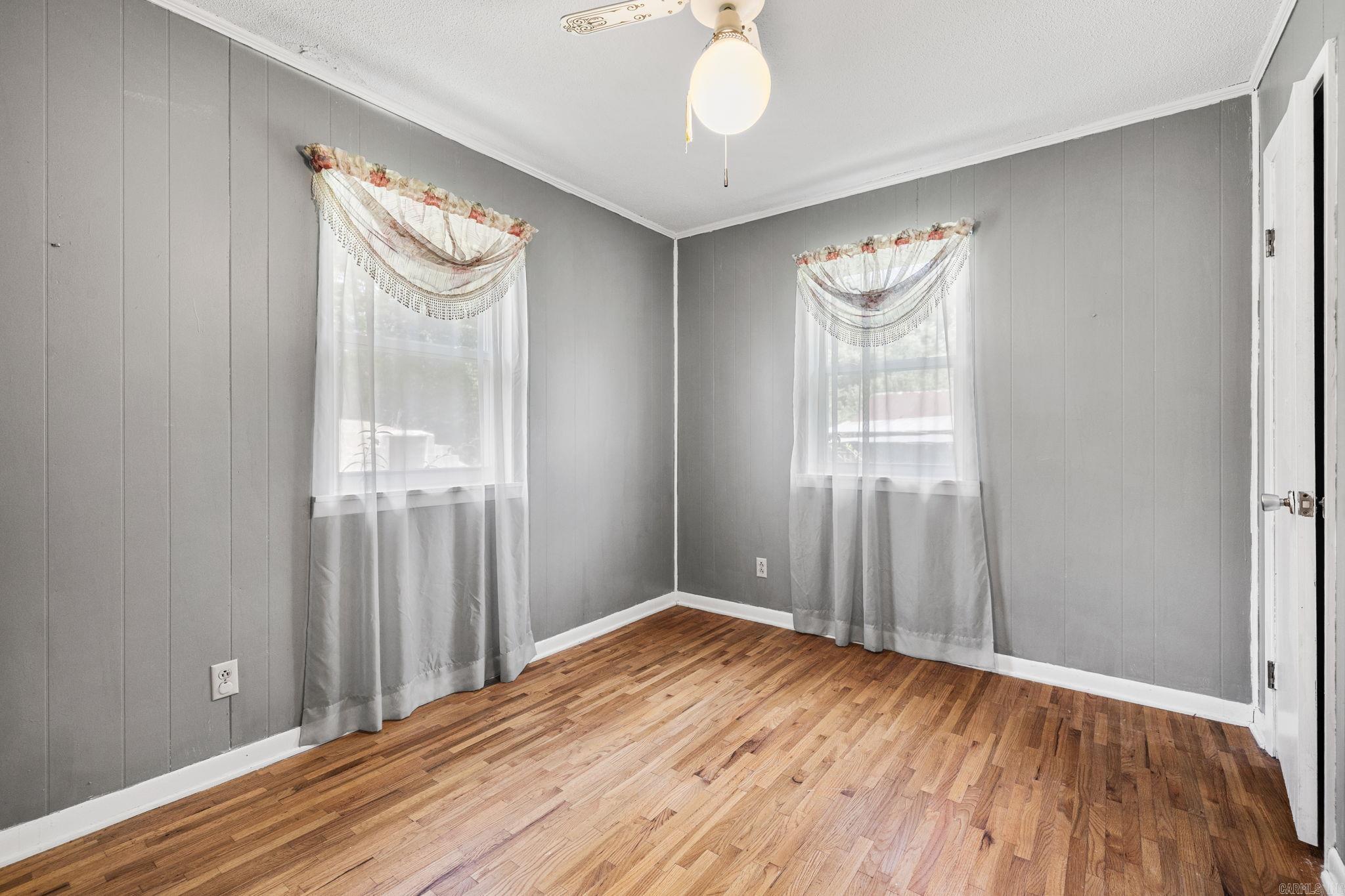 190 Markham Property Photo 21