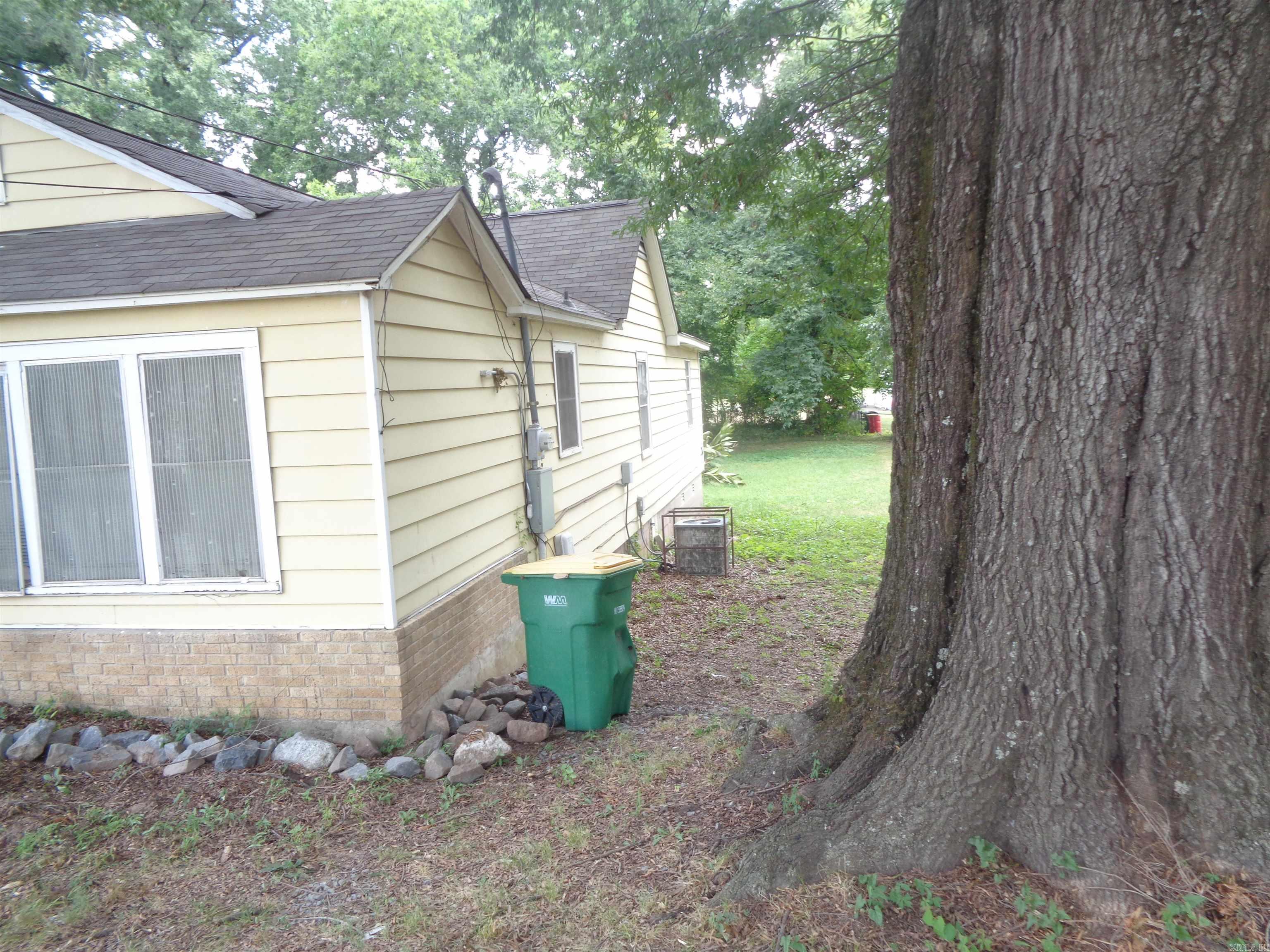 1906 E Capitol Avenue Property Photo 4
