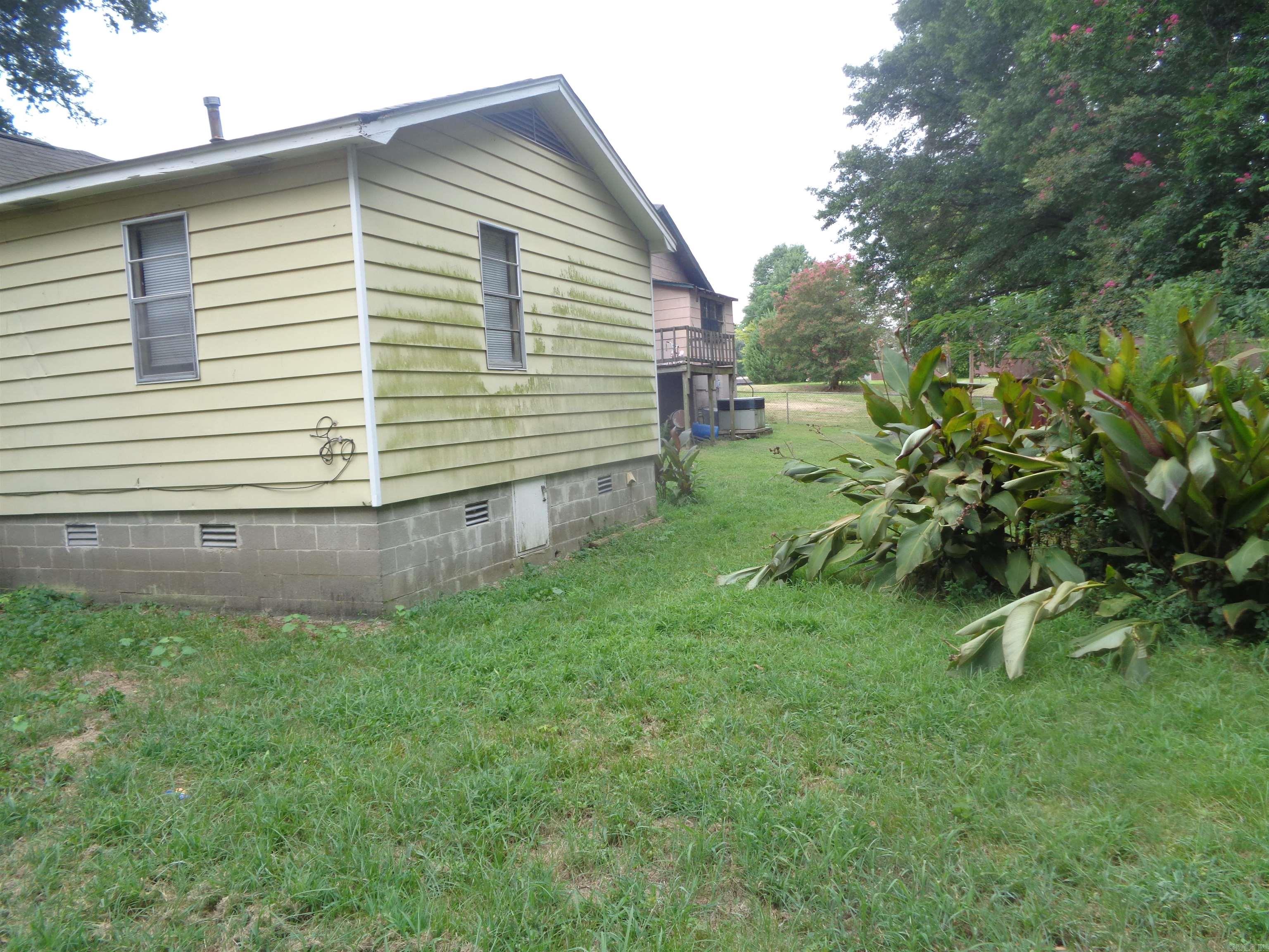 1906 E Capitol Avenue Property Photo 6