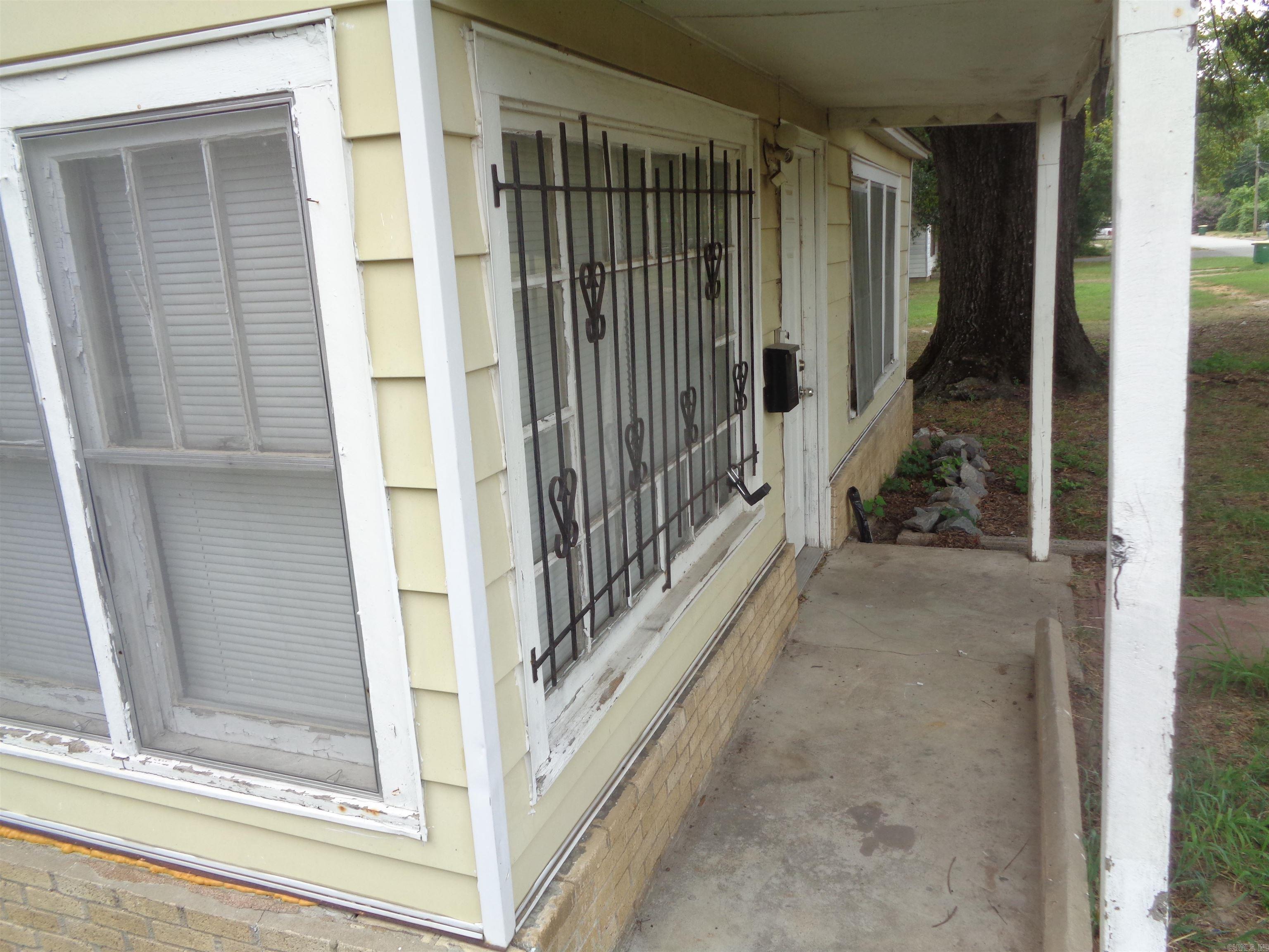 1906 E Capitol Avenue Property Photo 11