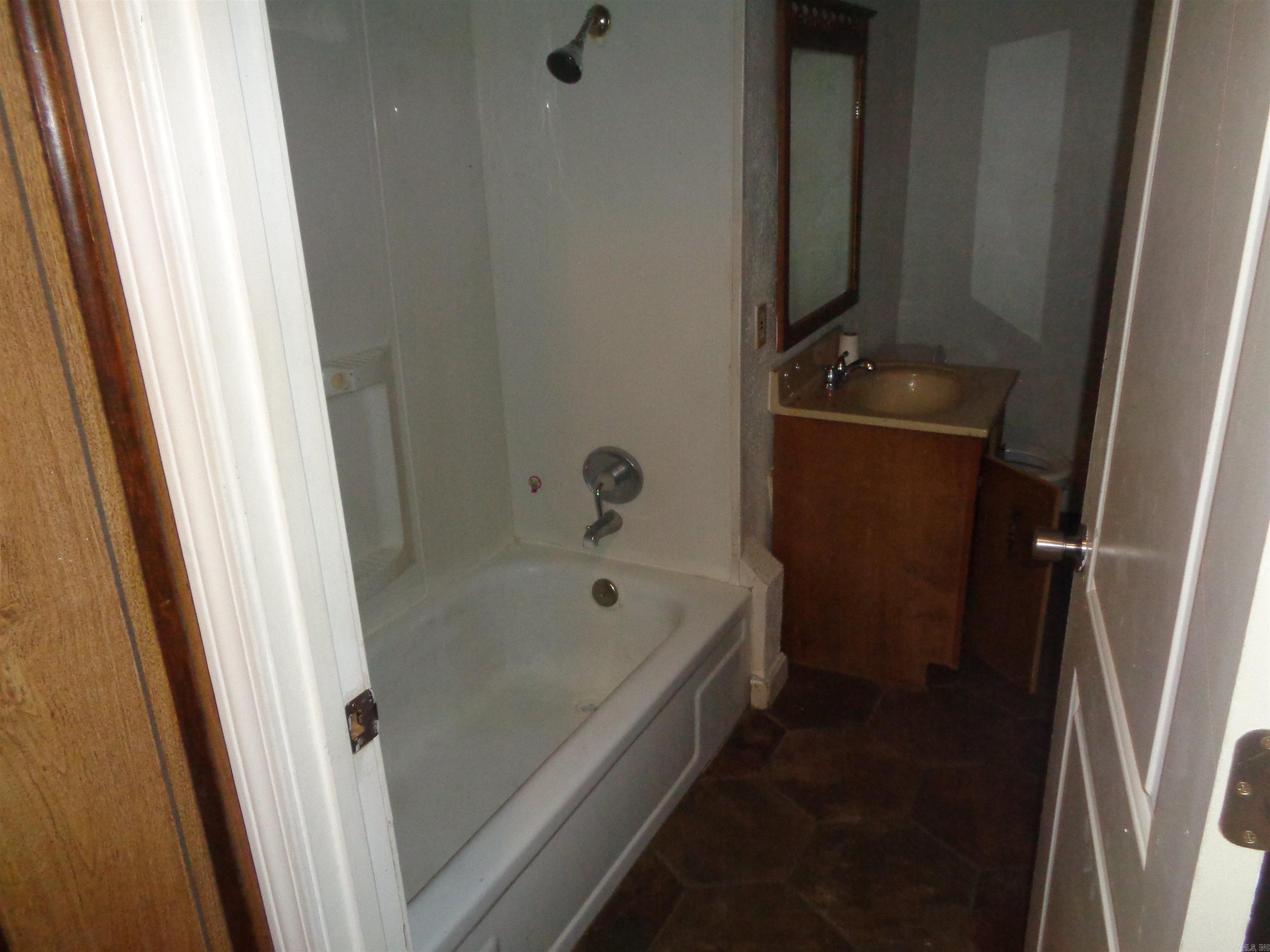 1906 E Capitol Avenue Property Photo 15