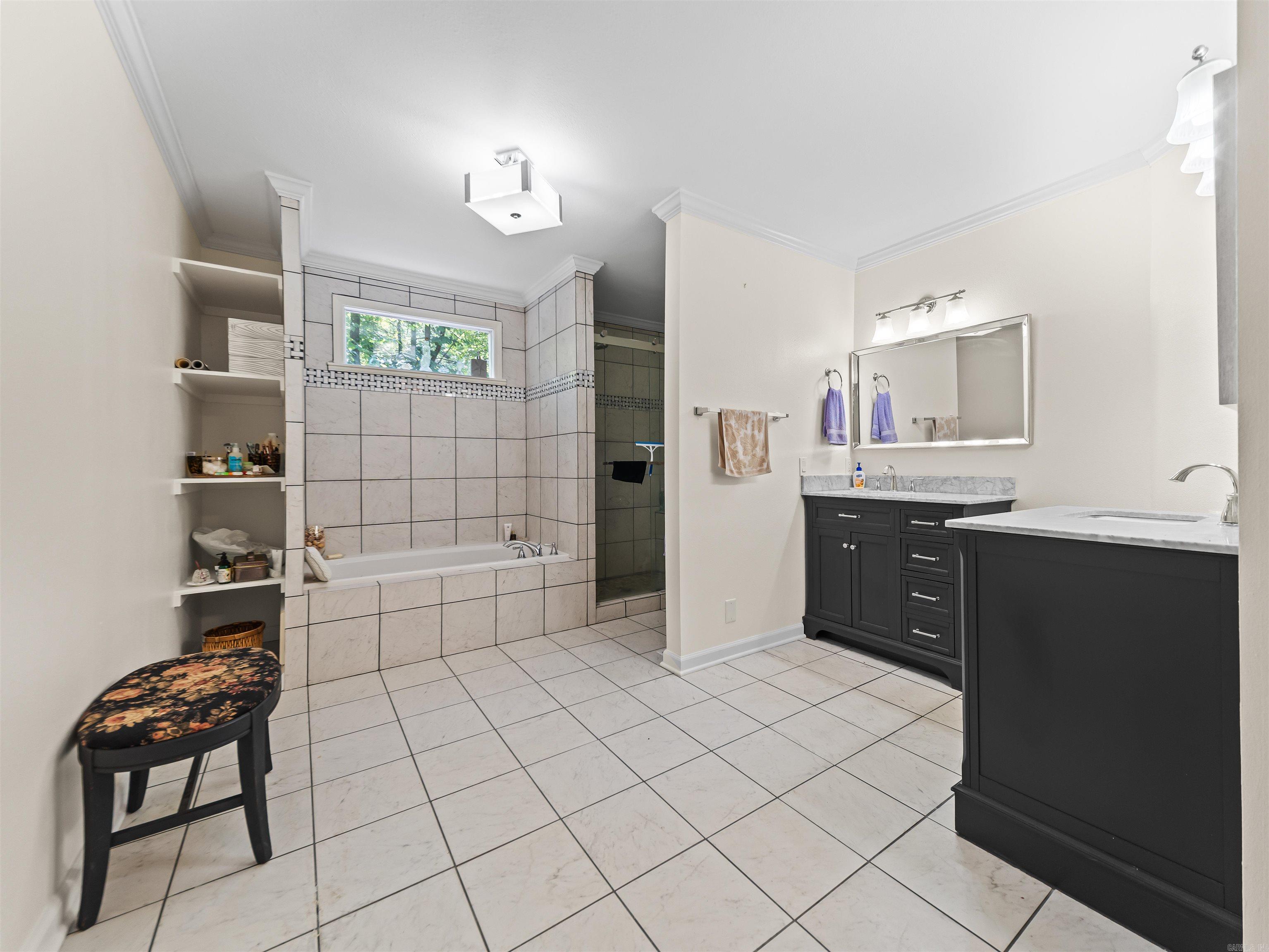 42 Lerida Circle Property Photo 34