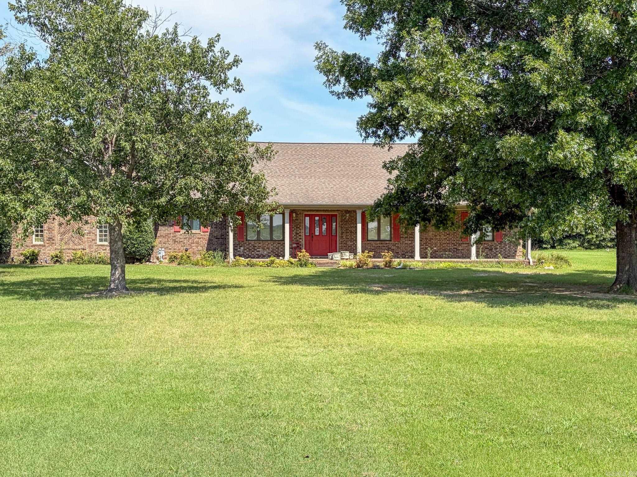 5469 Highway 1 South Property Photo 1