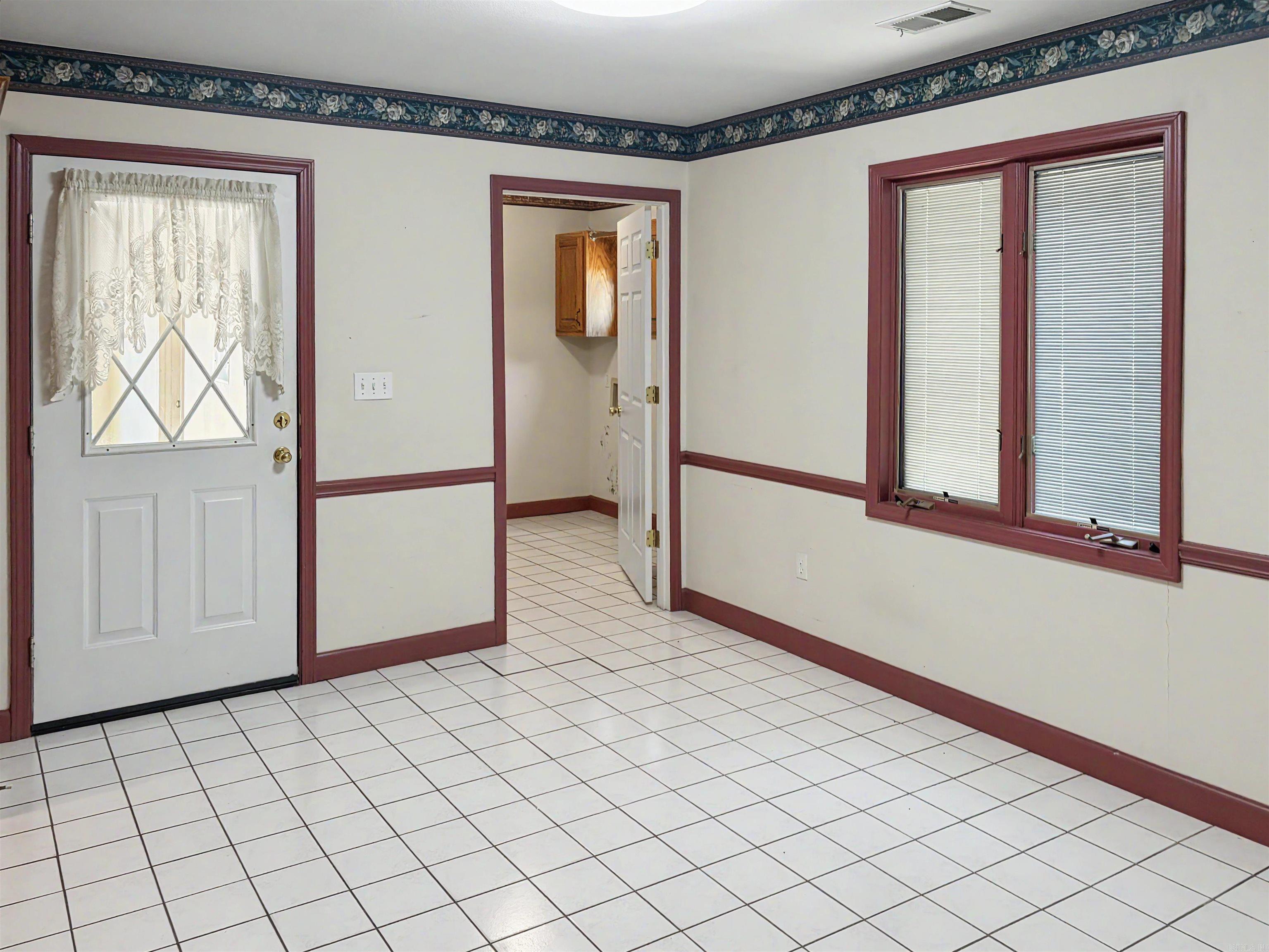 5469 Highway 1 South Property Photo 6