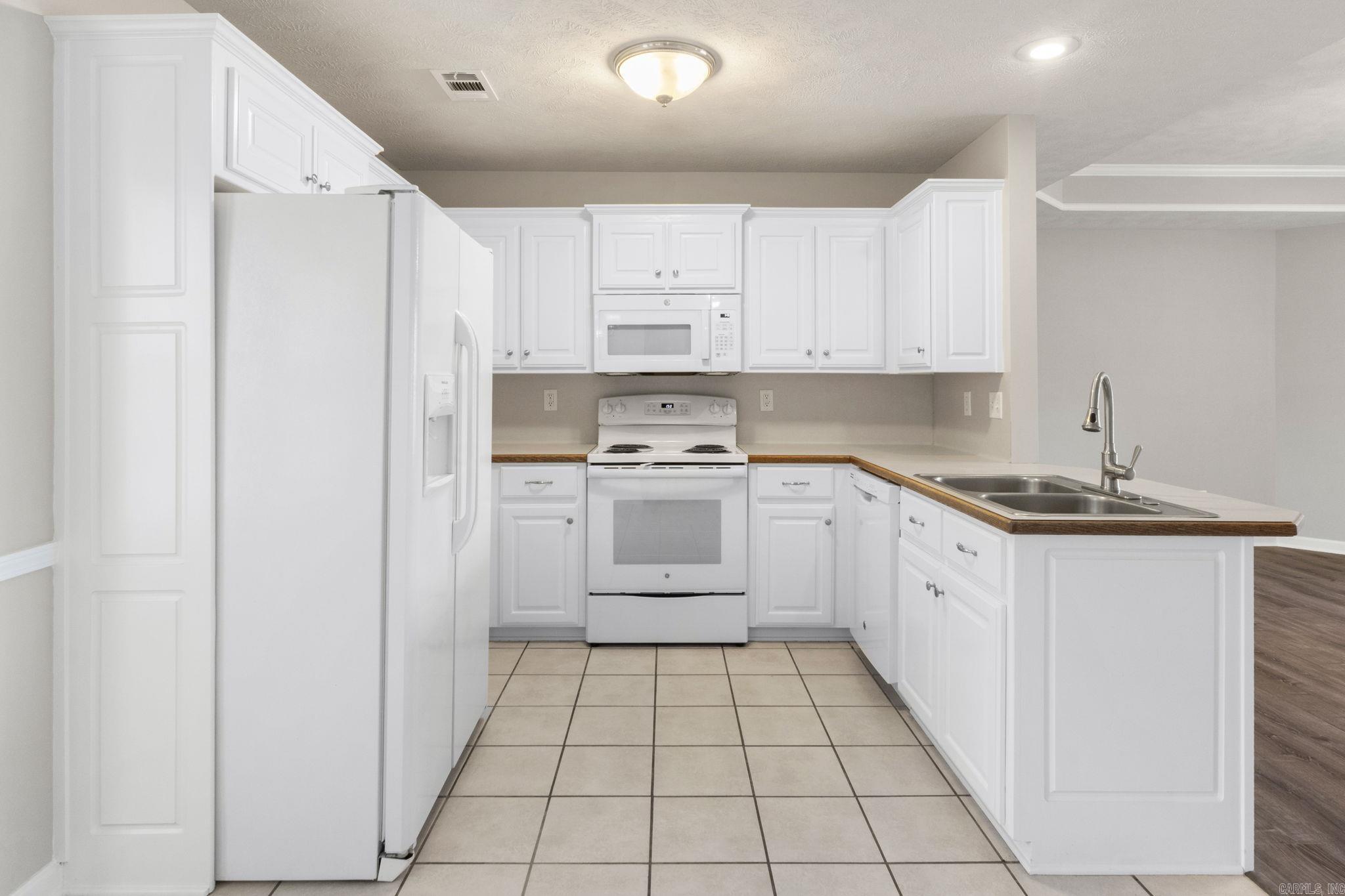10 Corvette Drive Property Photo 14